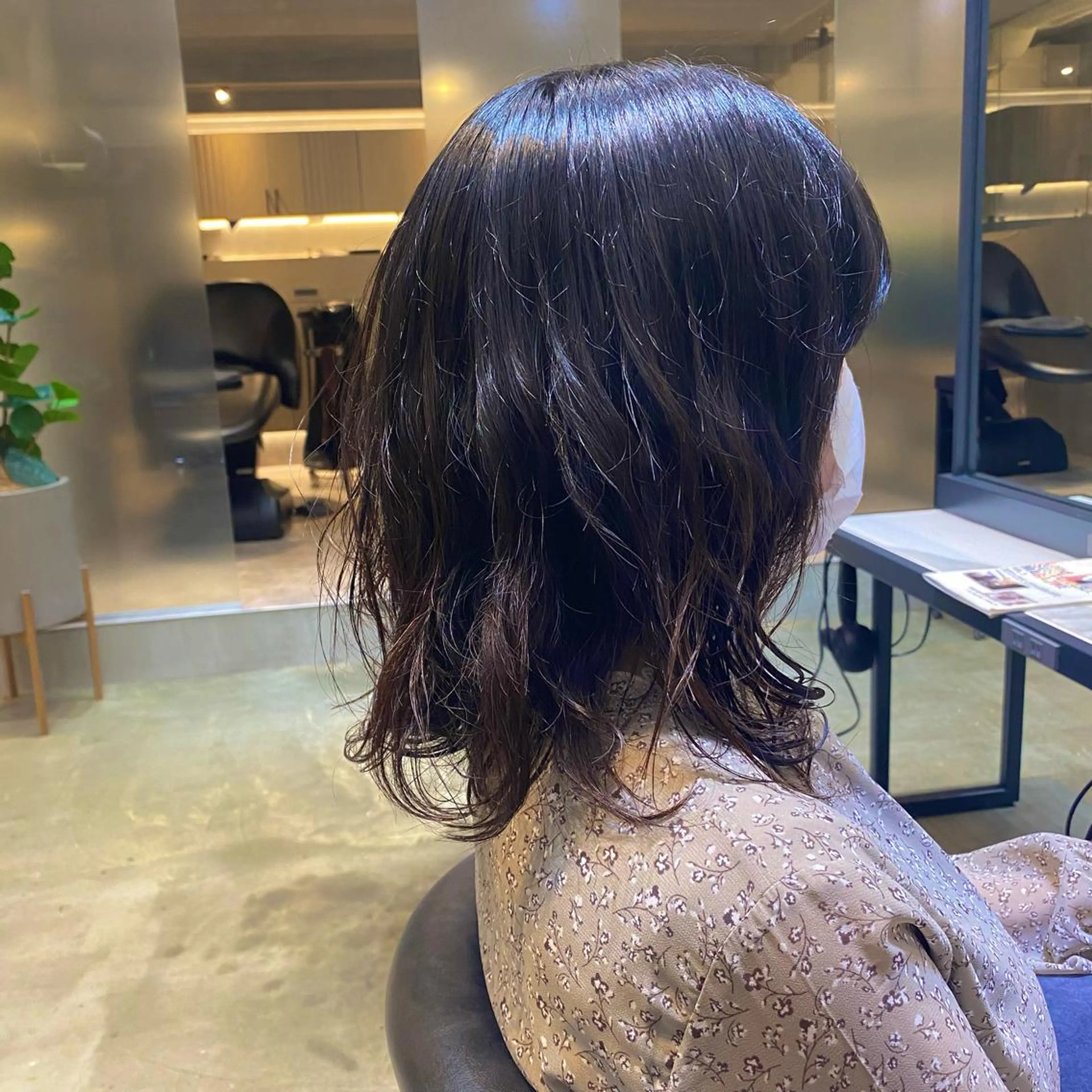 ミディアム パーマ 髪質改善 ANFINI所属・ボブ・レイヤー 田中 励也のヘアスタイル