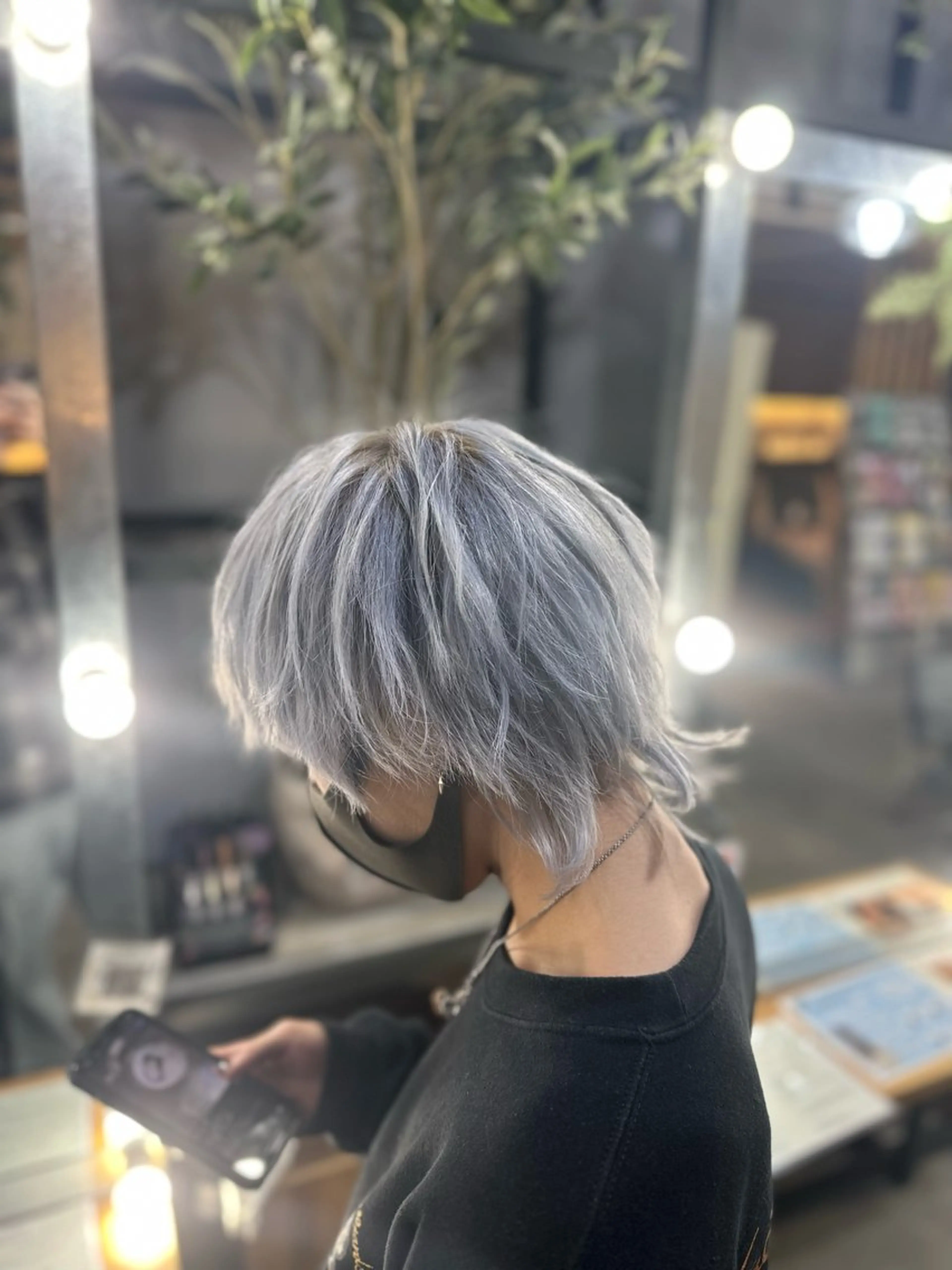 ショート カラー メンズ メンズブリーチ ブリーチ シルバー ホワイトシルバー 溜 一太のヘアスタイル