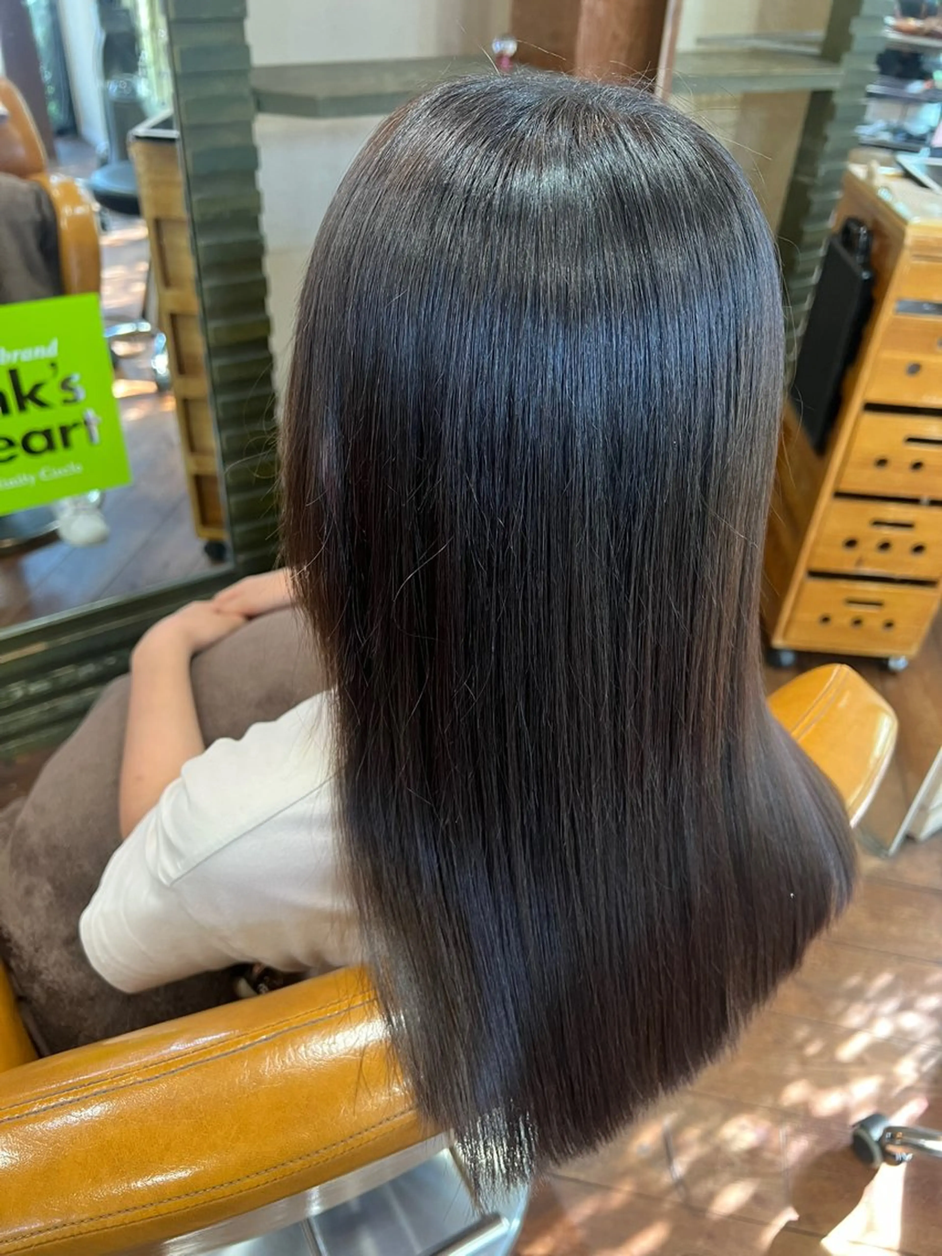 ロング 奥田 勝亮のヘアスタイル
