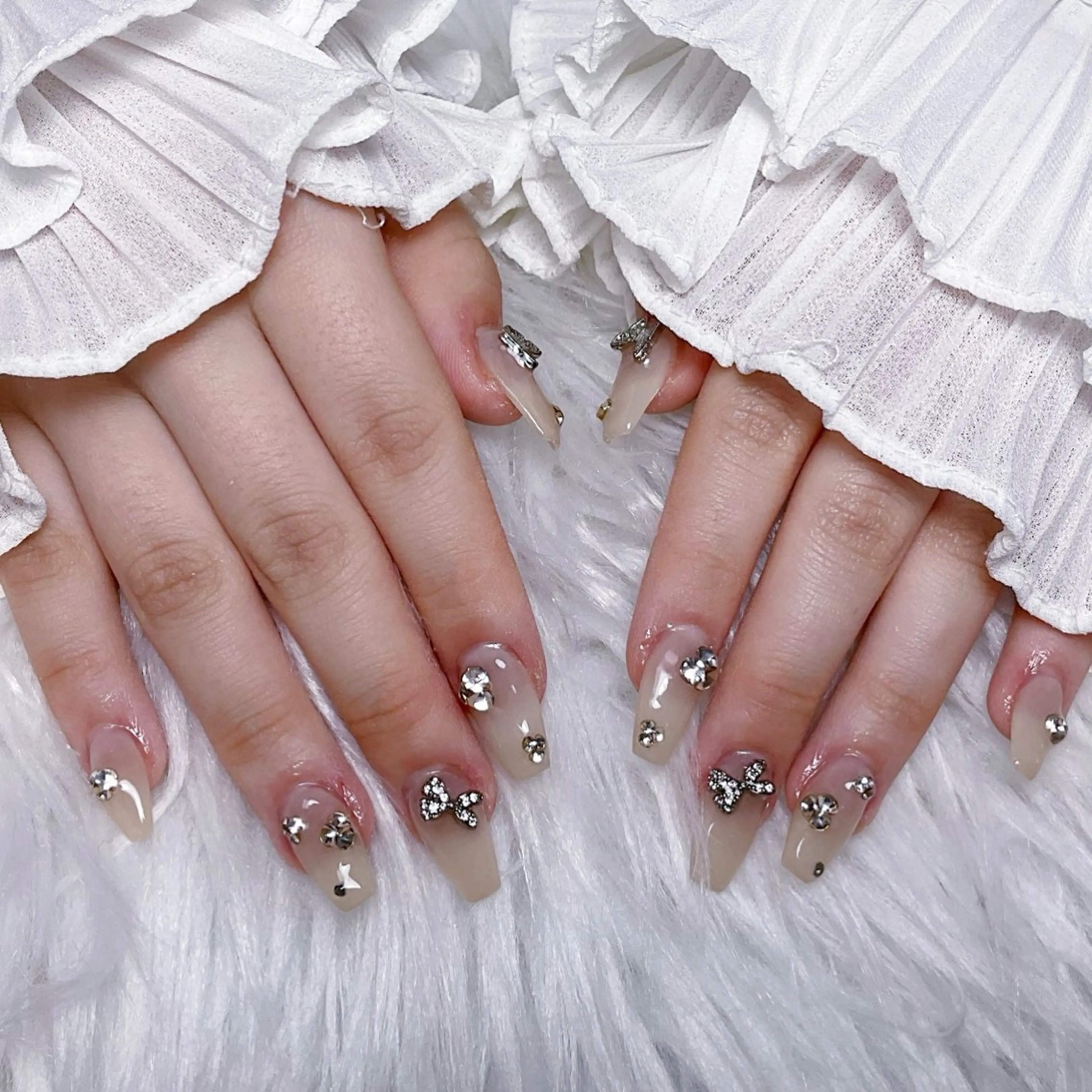 ネイル ハンドネイル 🌈Yun nail hyejin💋のネイルデザイン