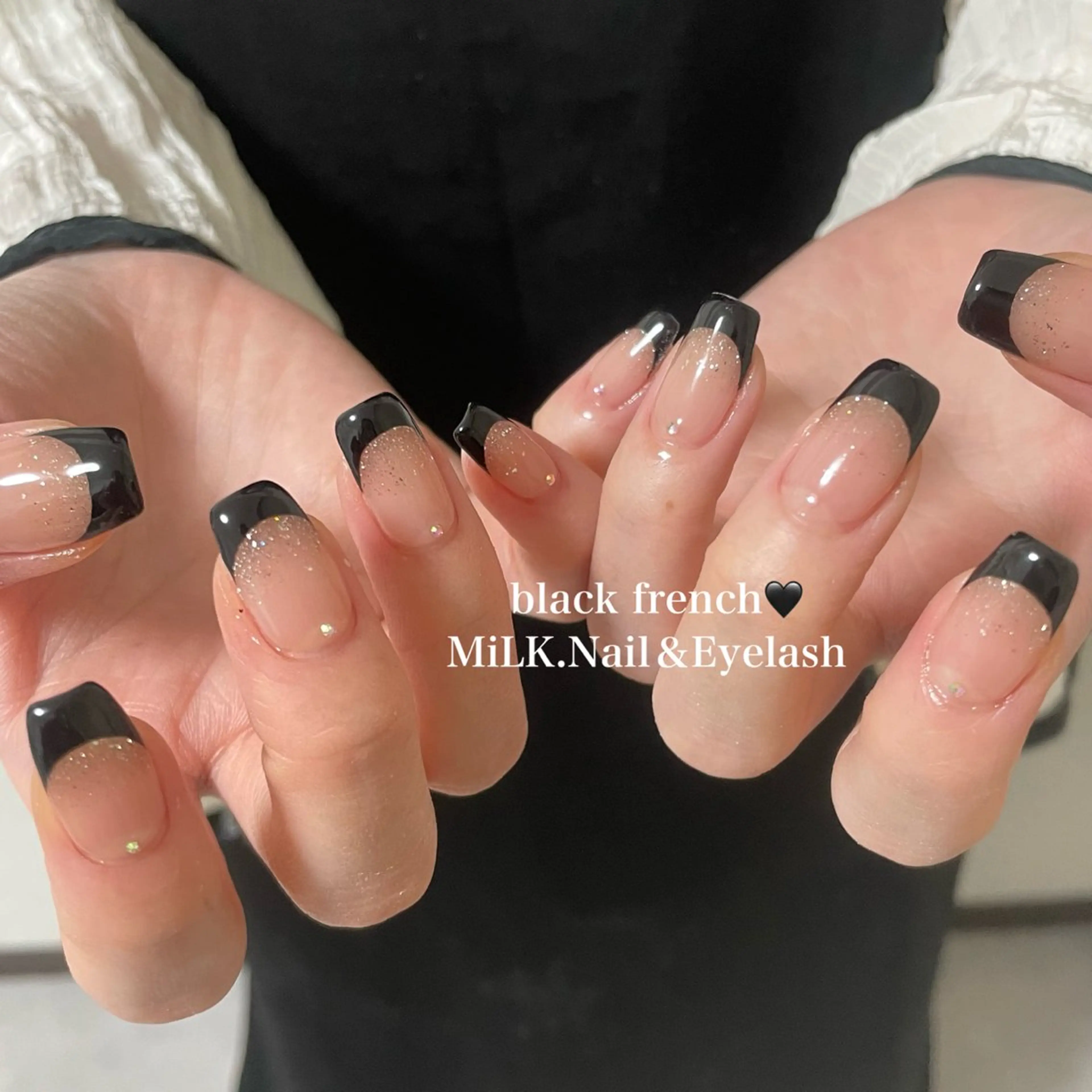ネイル ゴールド ハンドネイル MiLK. Nail&Eyelash所属・MiLK. wakaのマツエク・マツパデザイン