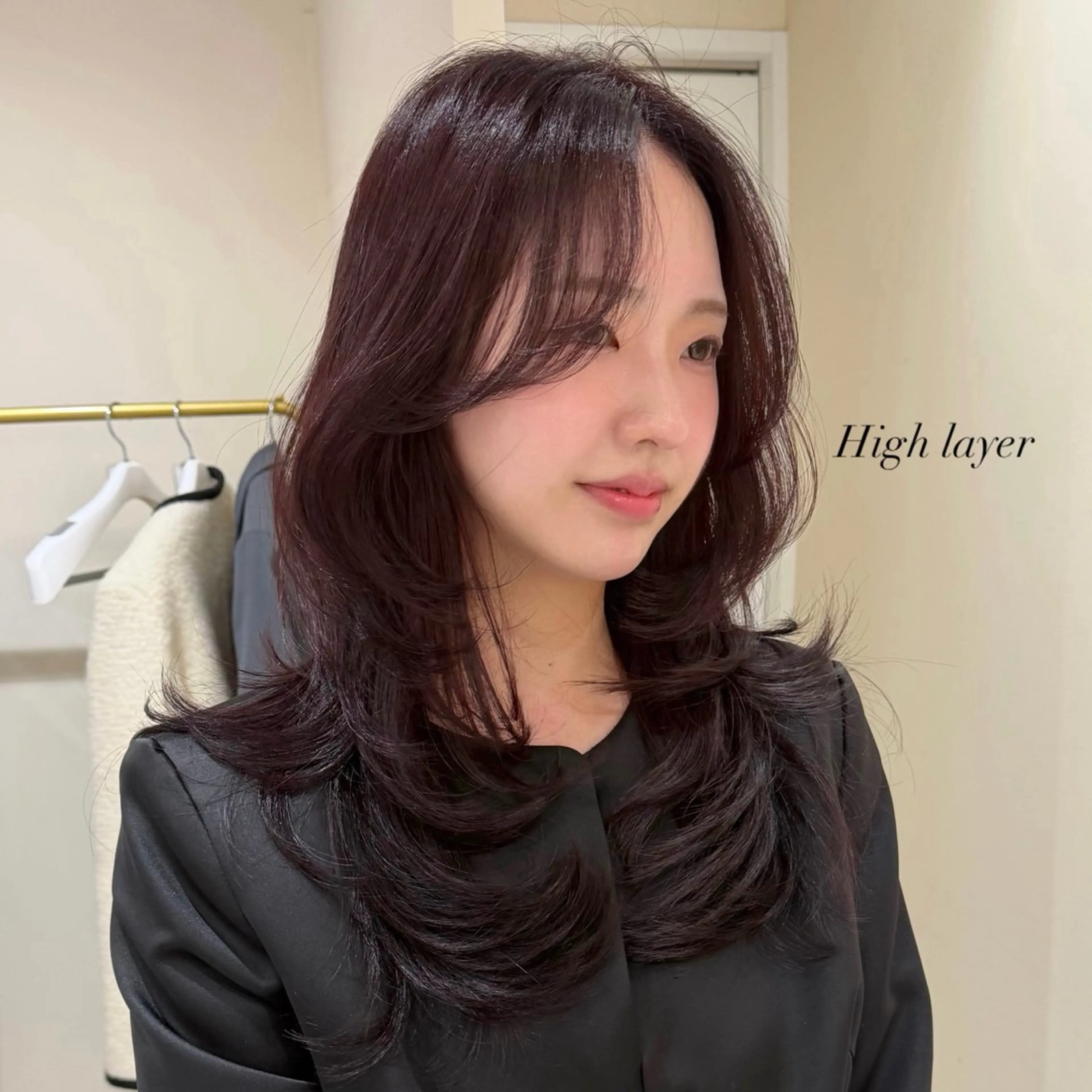 セミロング カラー ヘアアレンジ レイヤーカット 似合わせカット 小顔カット カット ヘアカラー トリートメント レイヤーカット🤍 RINAのヘアスタイル