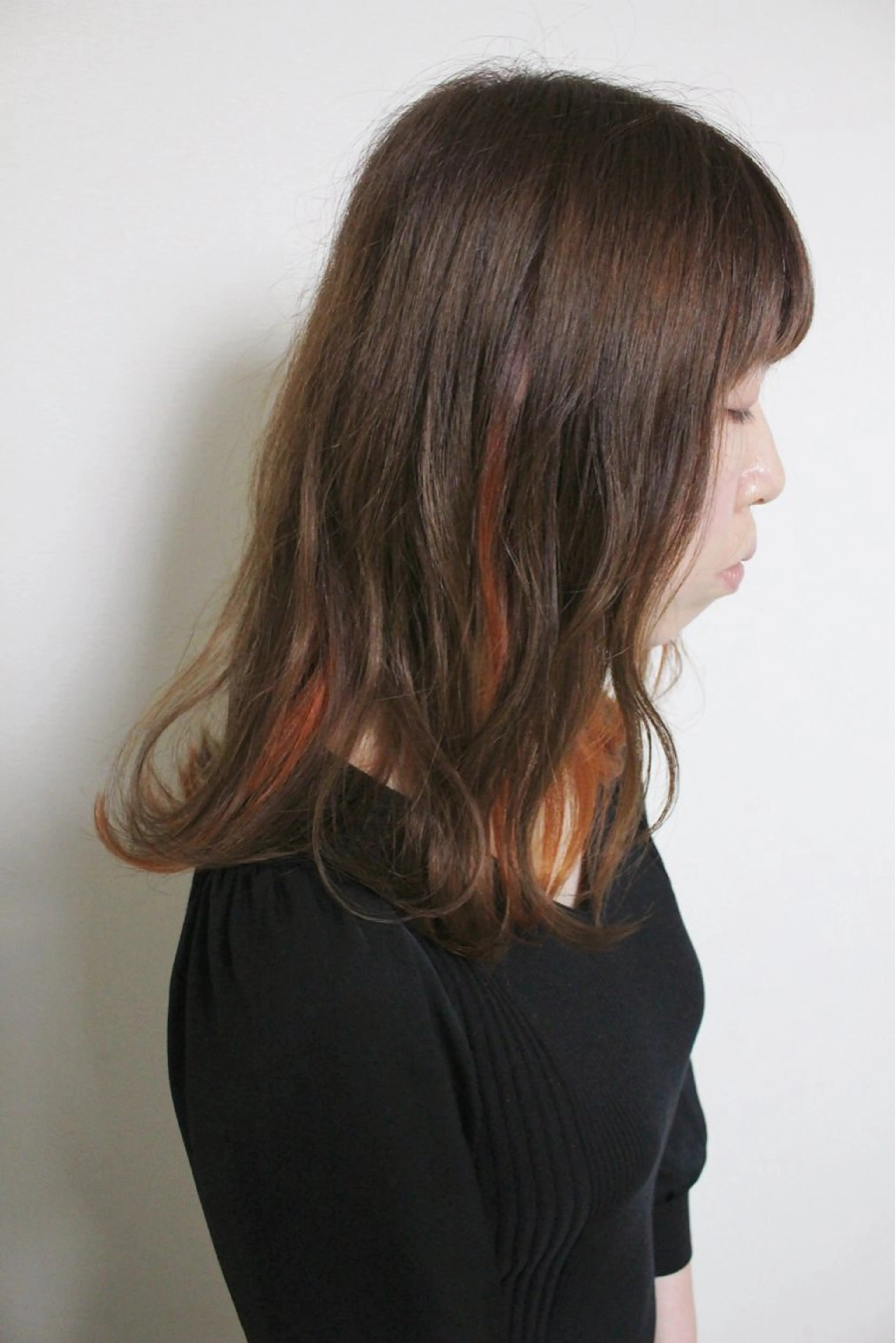 ミディアム カラー ブリーチ オレンジ カット ヘアカラー 土居 正季のヘアスタイル