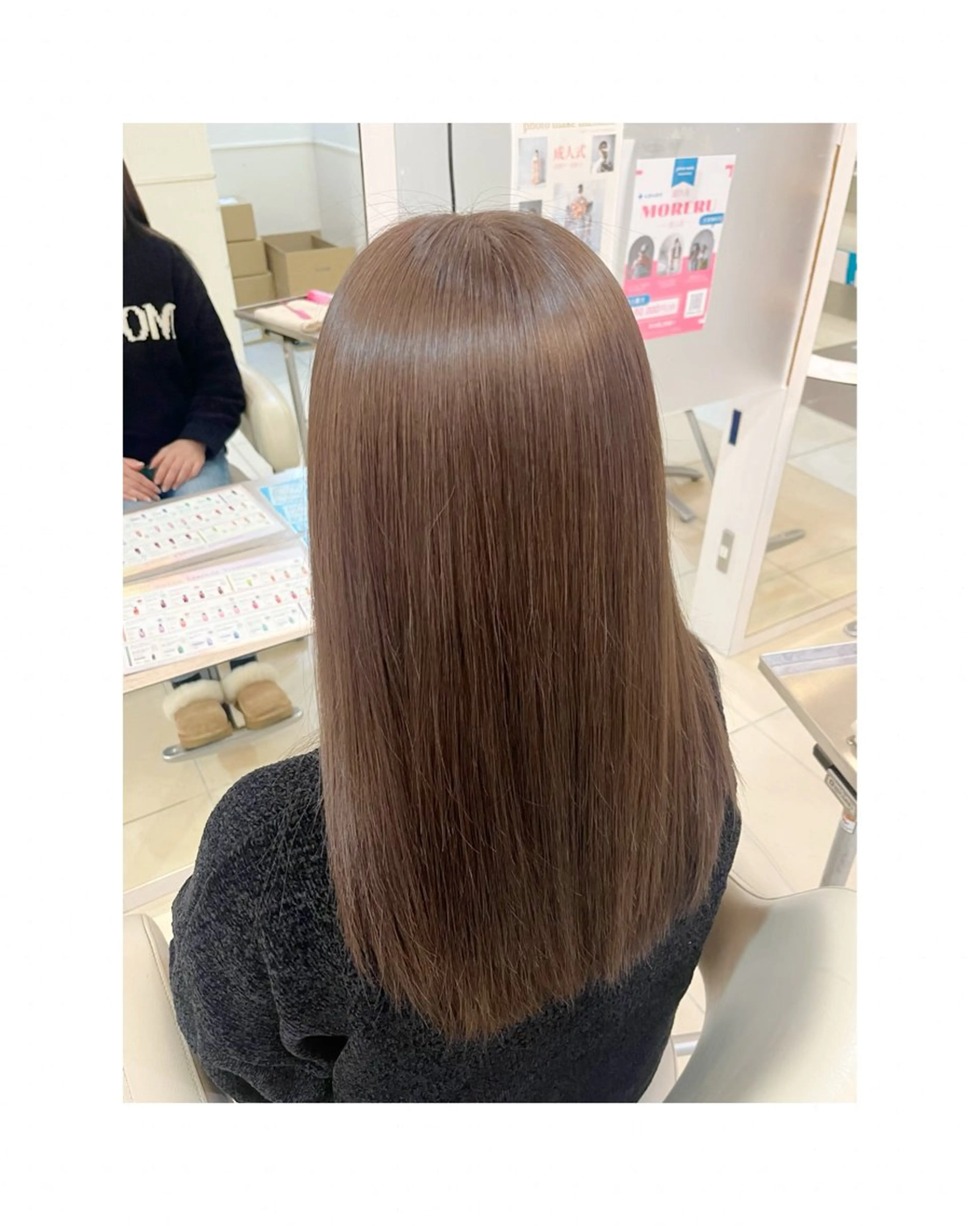 カラー 透明感カラー やぐち あいるのヘアスタイル