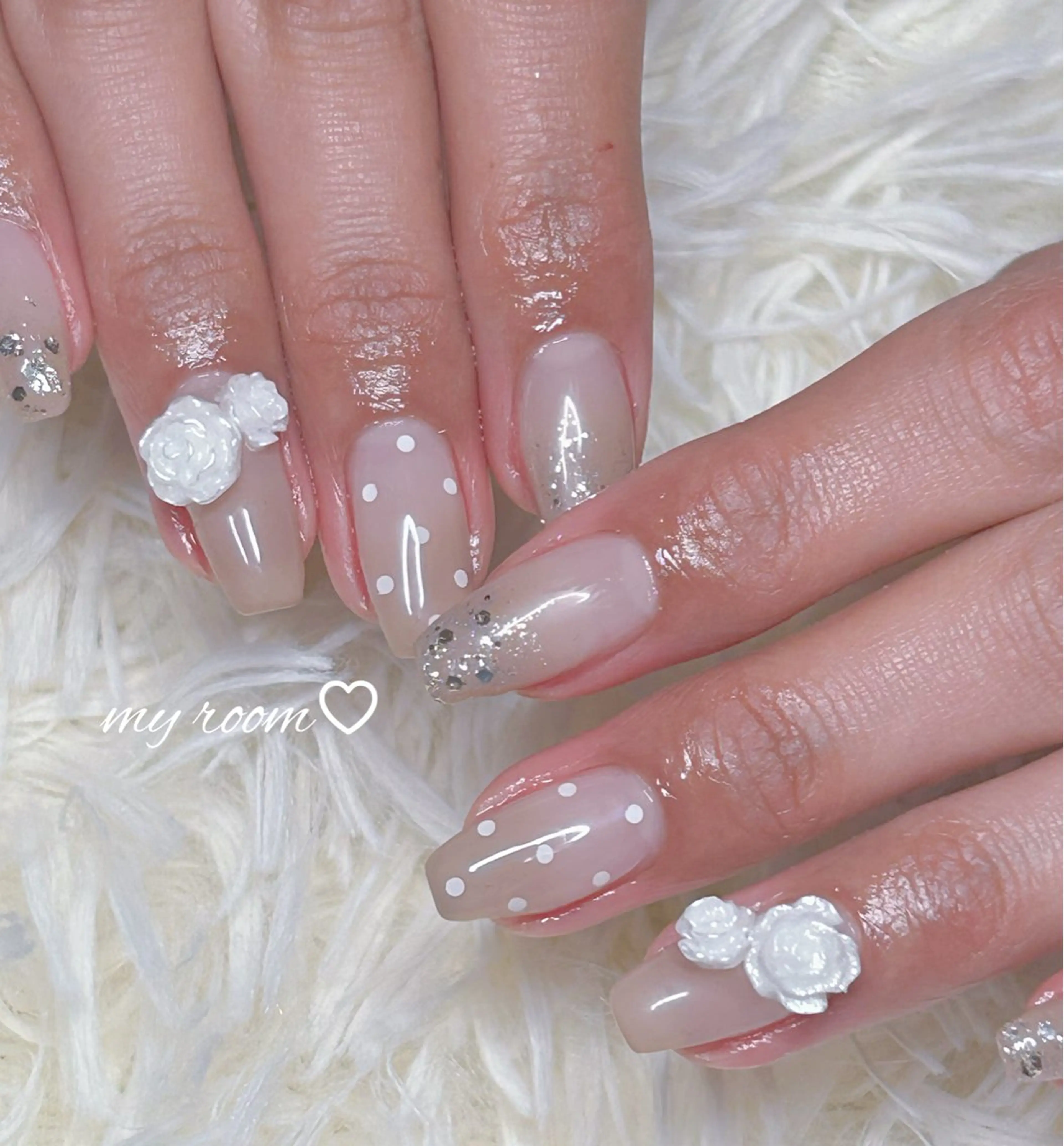 ネイル うるま市サロン Yuko Izawaのネイルデザイン