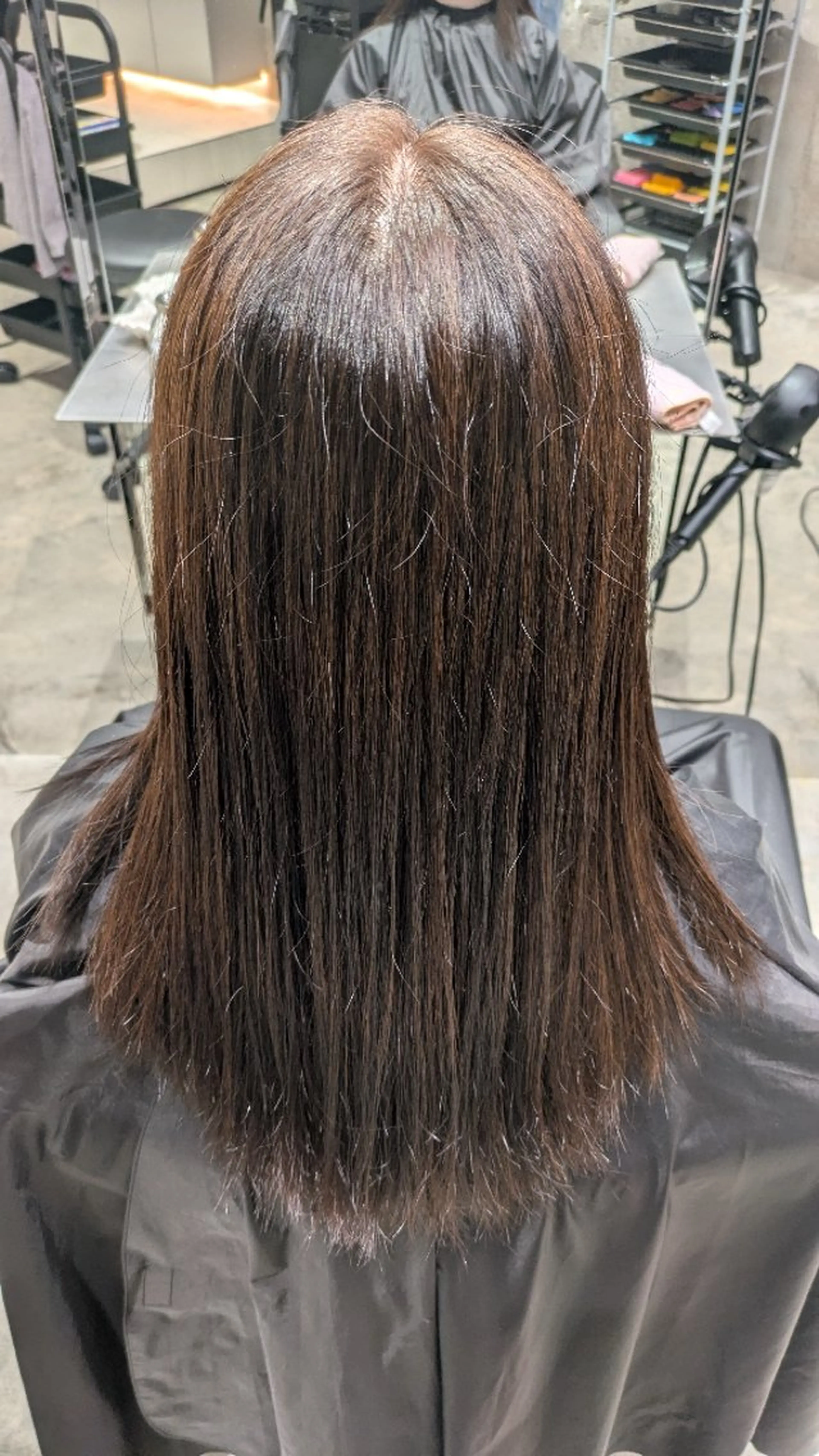 カラー アッシュ 縮毛矯正💕艶カラー 金川萌萌のヘアスタイル