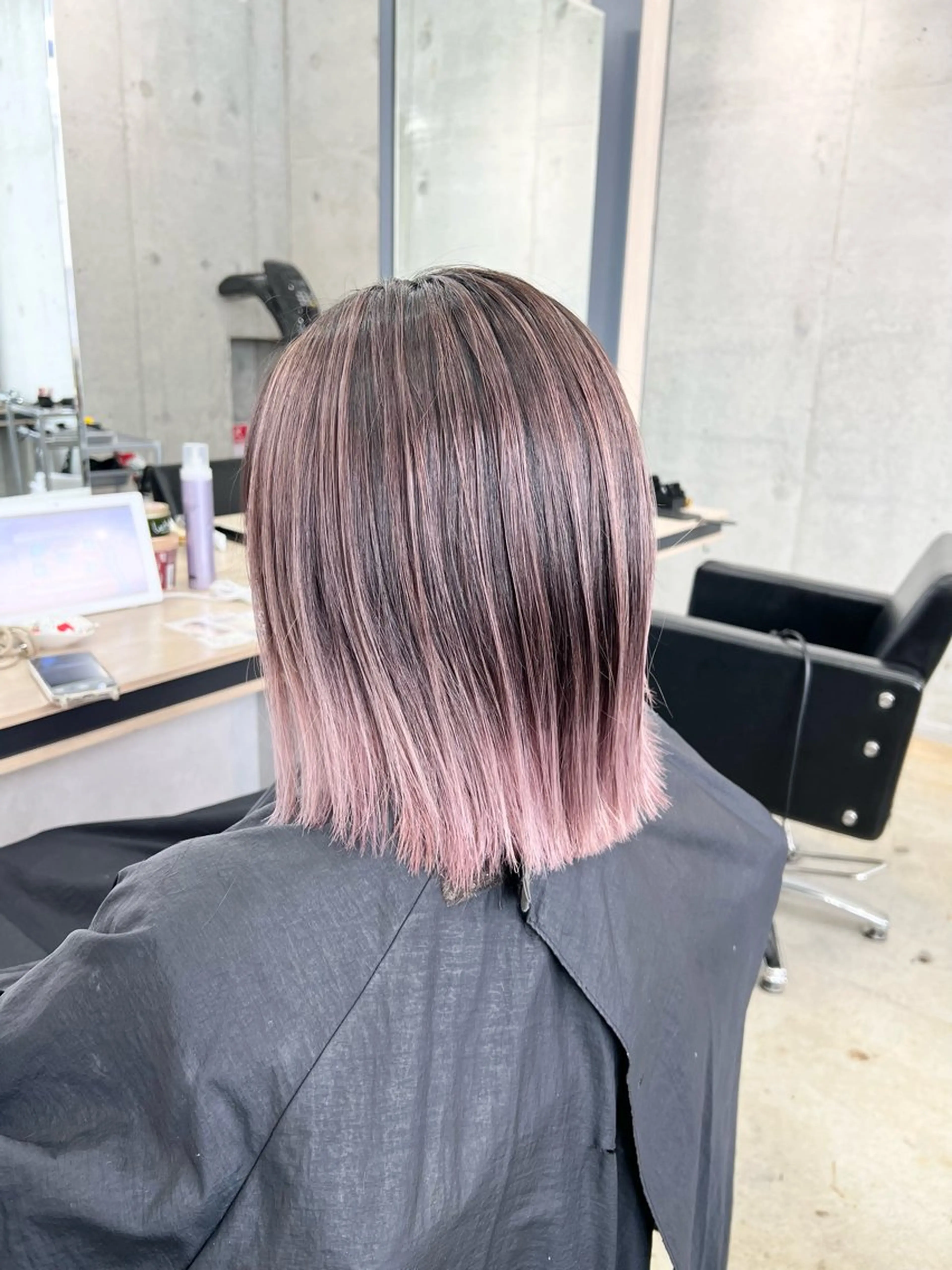 ミディアム ボブ レイヤーカット カット ヘアカラー トリートメント 🏝メンズカット特化 赤羽🏝SHOのヘアスタイル