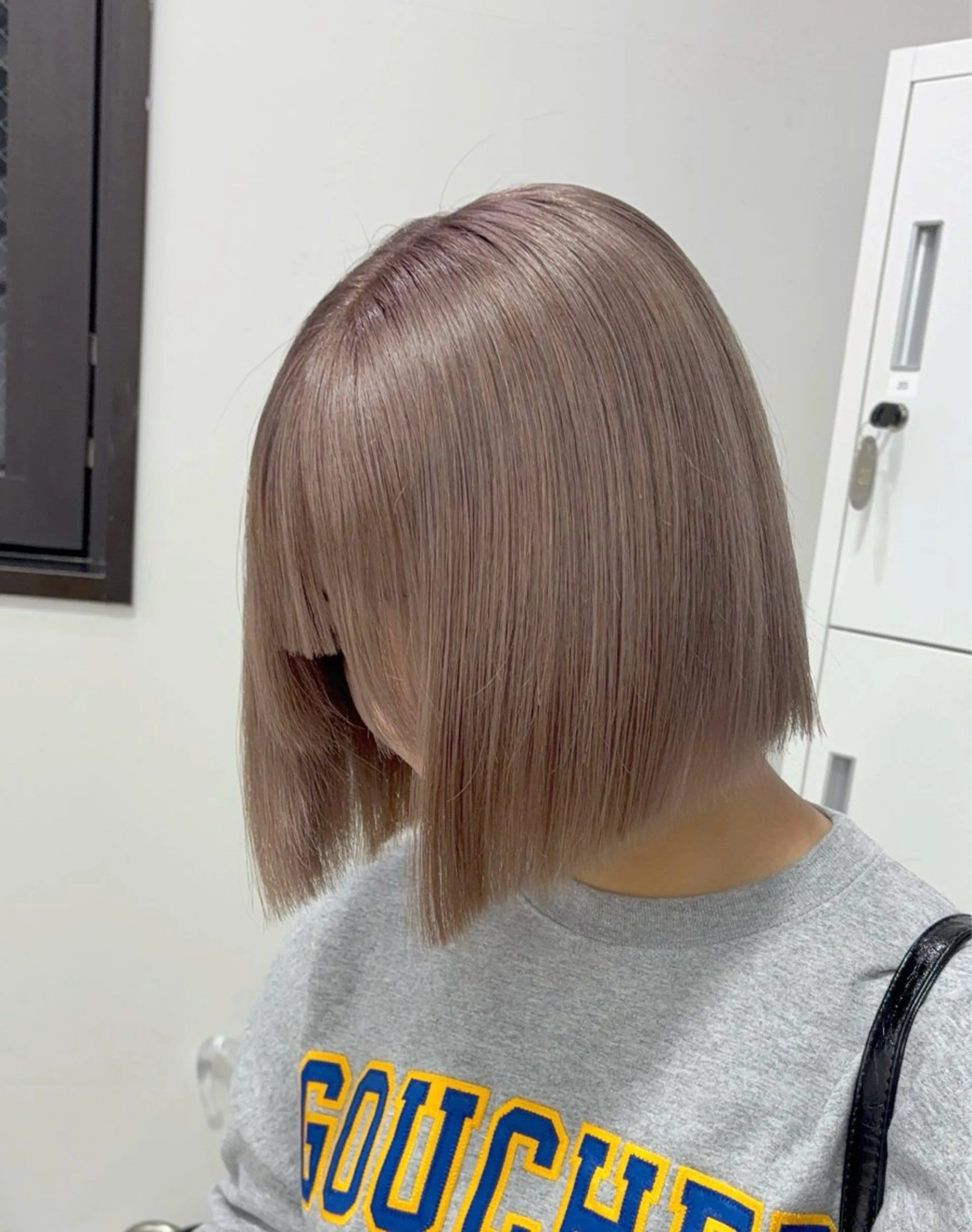 【✨️人気No.1✨️】ダブルカラー＋カシミヤトリートメント(ブリーチ１回＋カラー)の写真