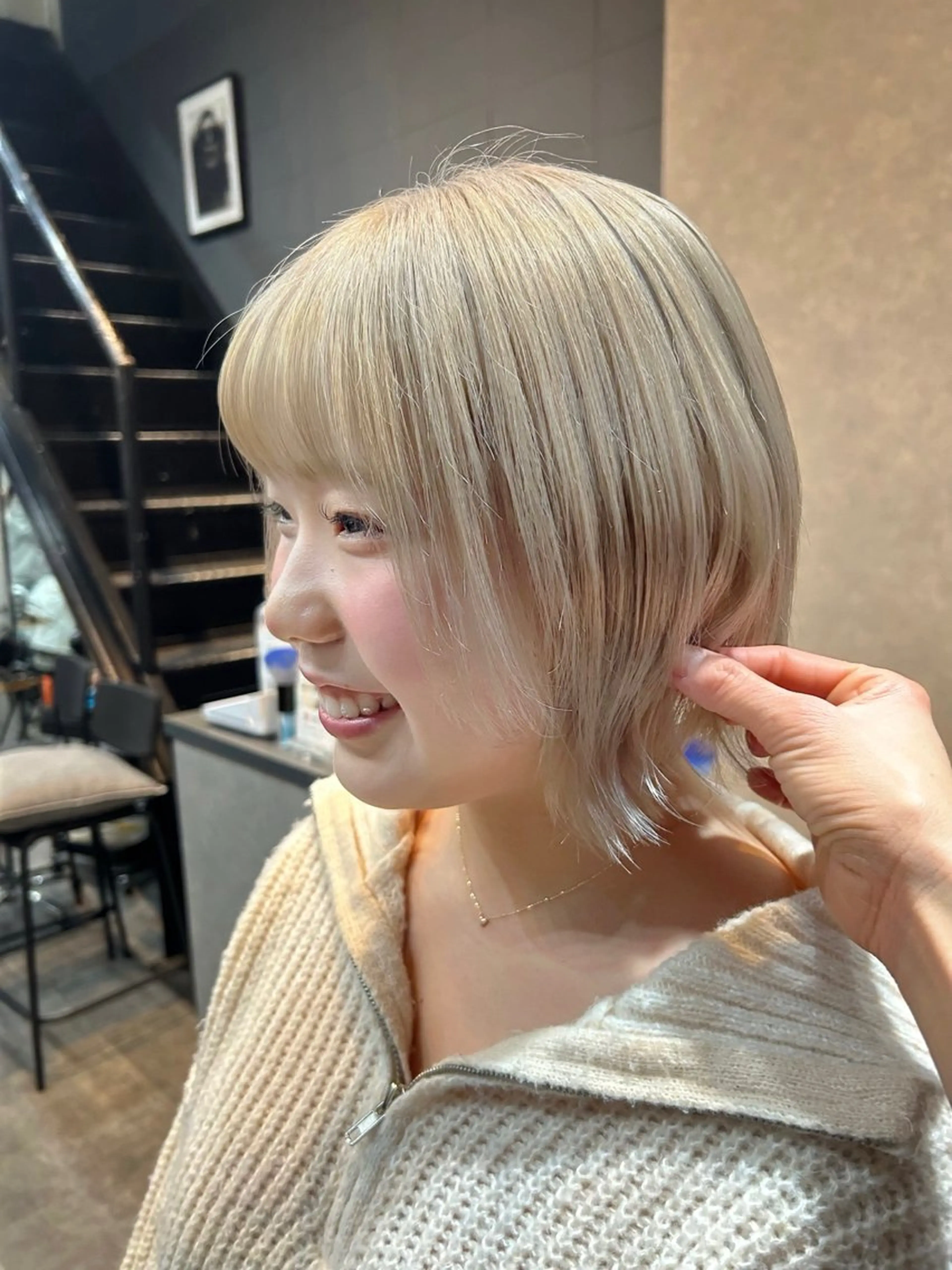 ショート カラー ベージュカラー ヘアカラー トリートメント miharu‪‪/ ハイトーン/複雑履歴のヘアスタイル