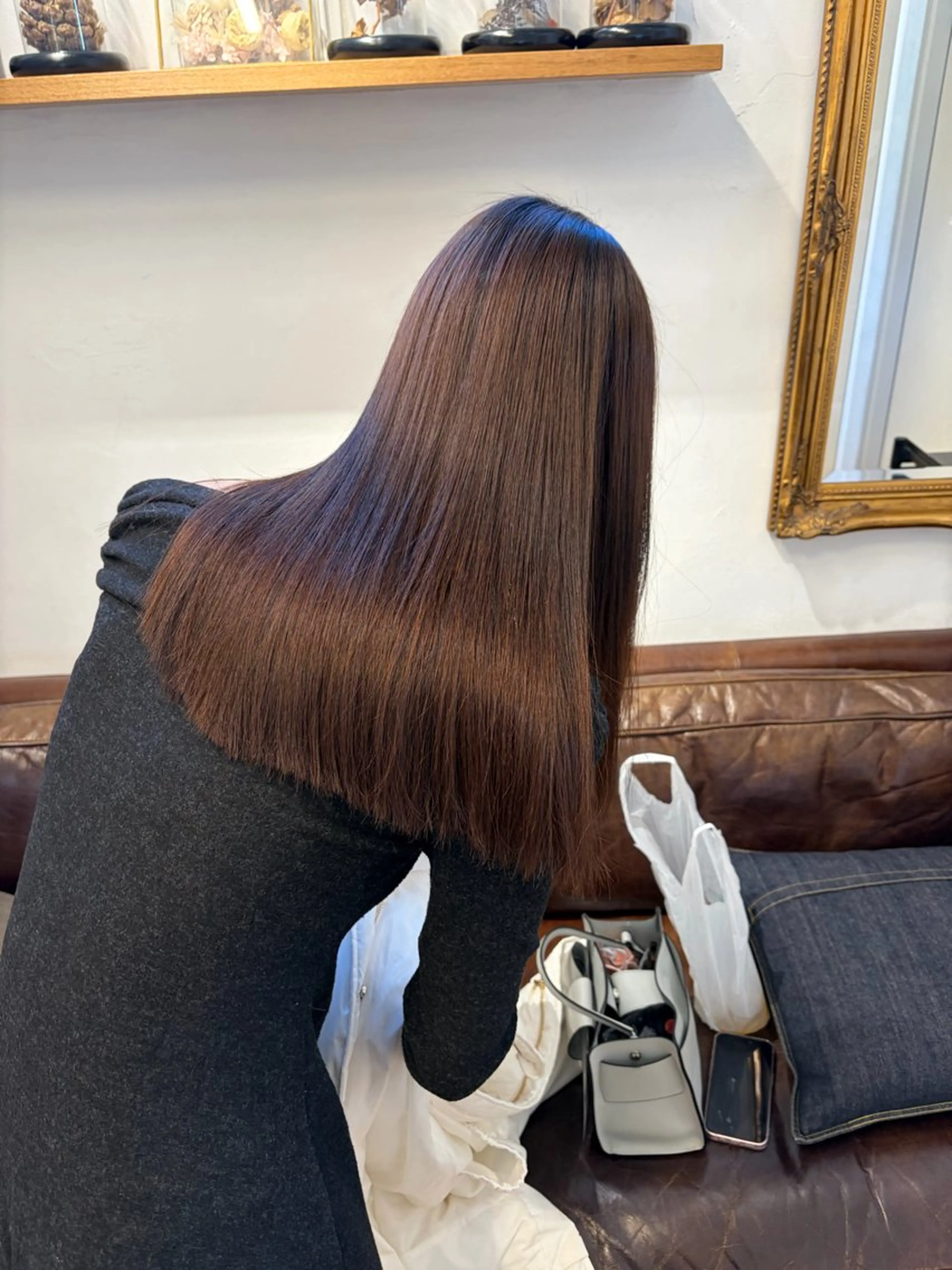 ロング カット 縮毛矯正 トリートメント ミルクティー× グレージュMOMOのヘアスタイル