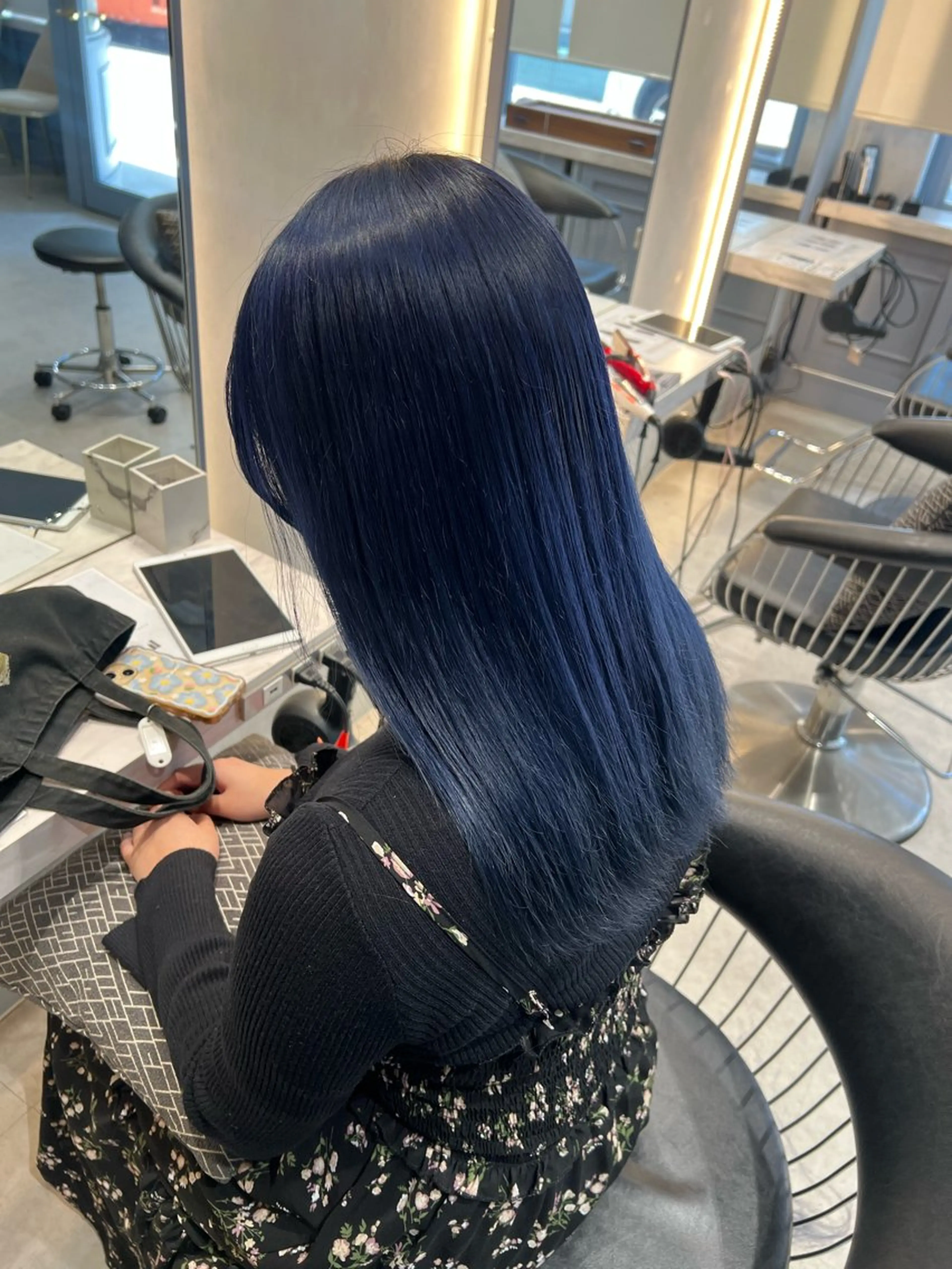 セミロング カット ヘアカラー トリートメント 韓国レイヤー/顔周り /縮毛矯正/羽田航のヘアスタイル