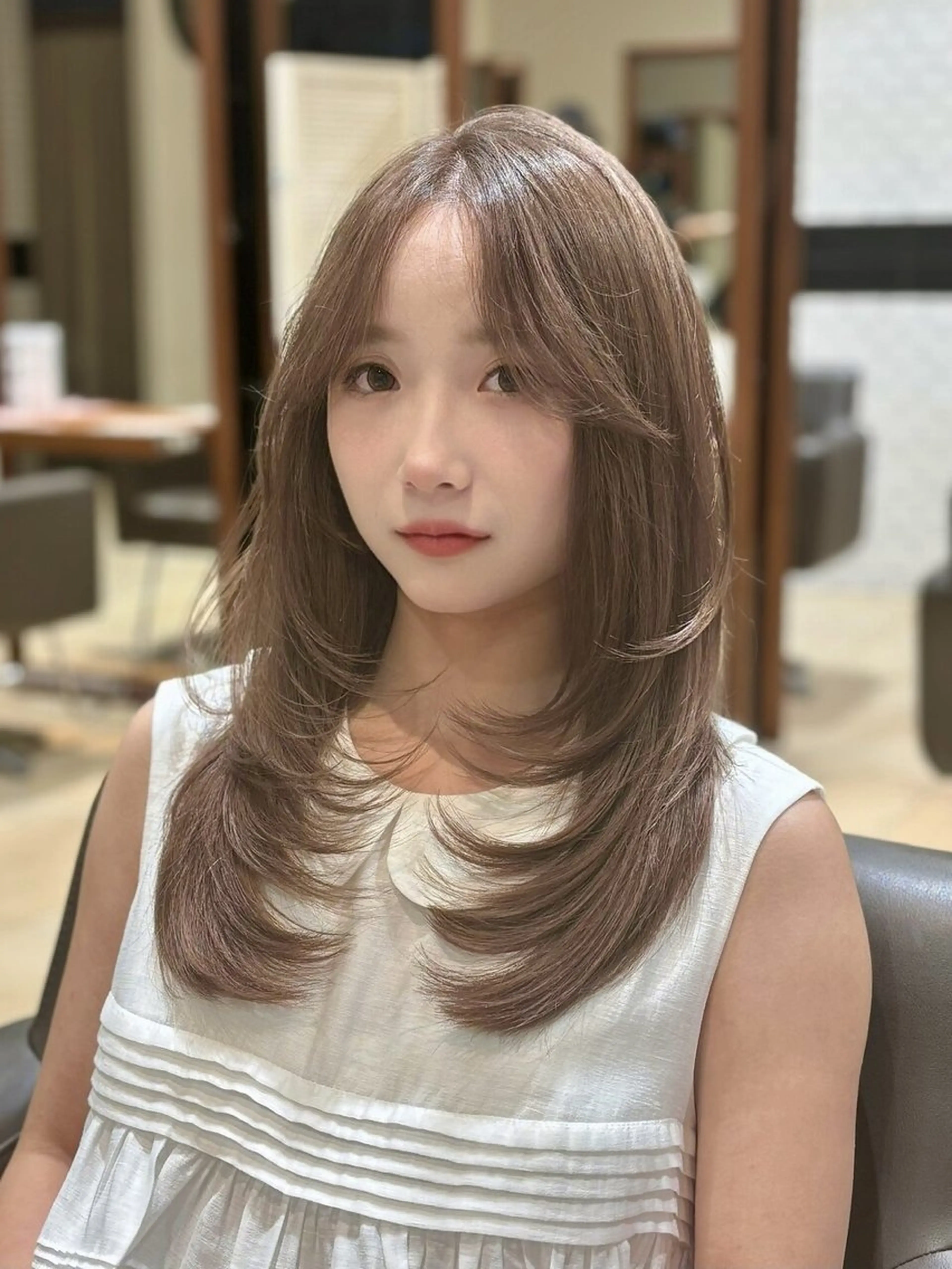 ミディアム カット トリートメント Maison髪質改善 レイヤー/三宮のヘアスタイル