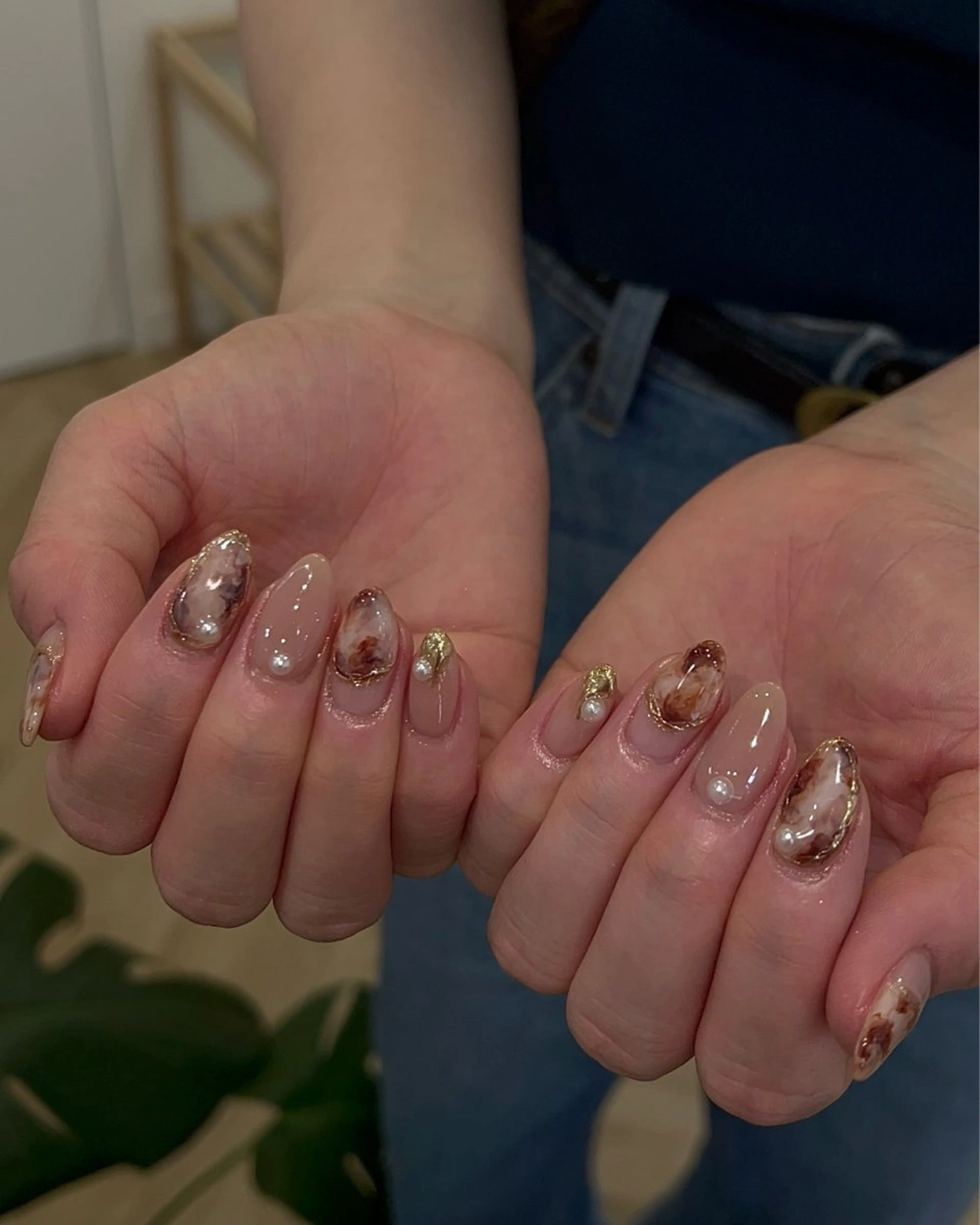 ネイル ハンドネイル フットネイル ハンドケア Nes.Nail所属・Miyagi Asamiのネイルデザイン