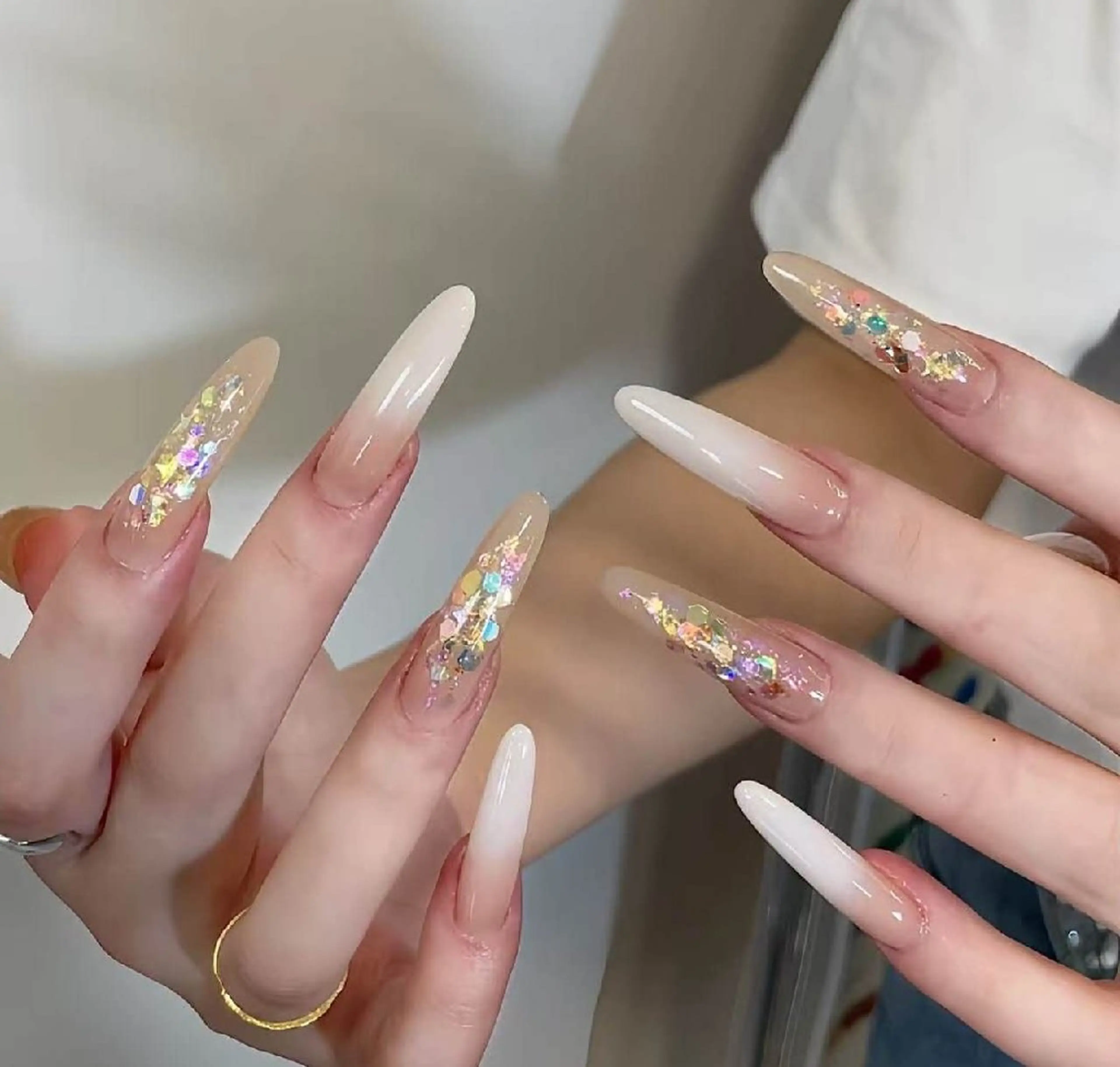 ネイル フラワーネイル フレンチネイル ジェルネイル ガラスフレンチ ハート ハンドネイル Oomiya 服部のネイルデザイン