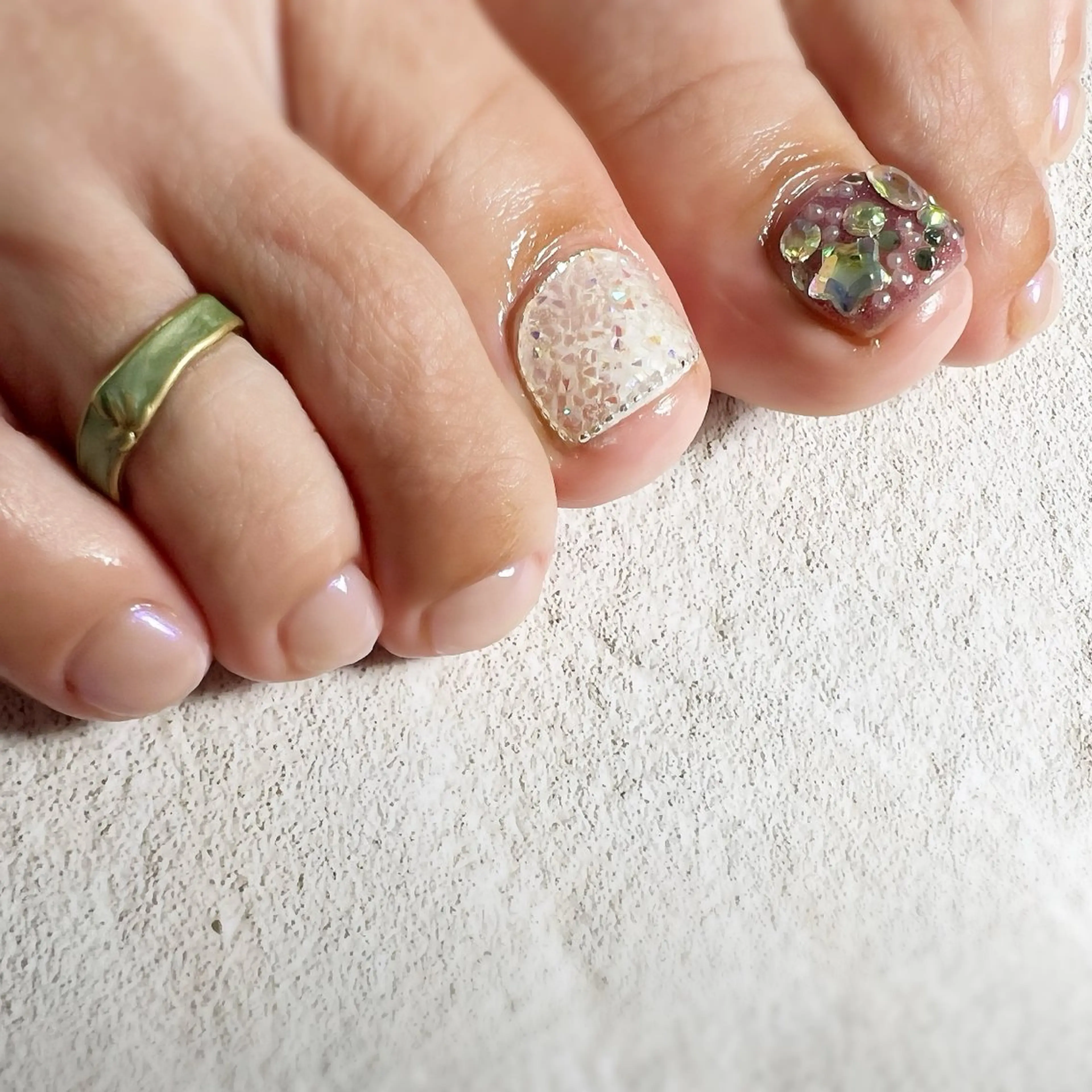 ネイル ハンドネイル フットネイル NAILsalon Laki(ラキ)のネイルデザイン