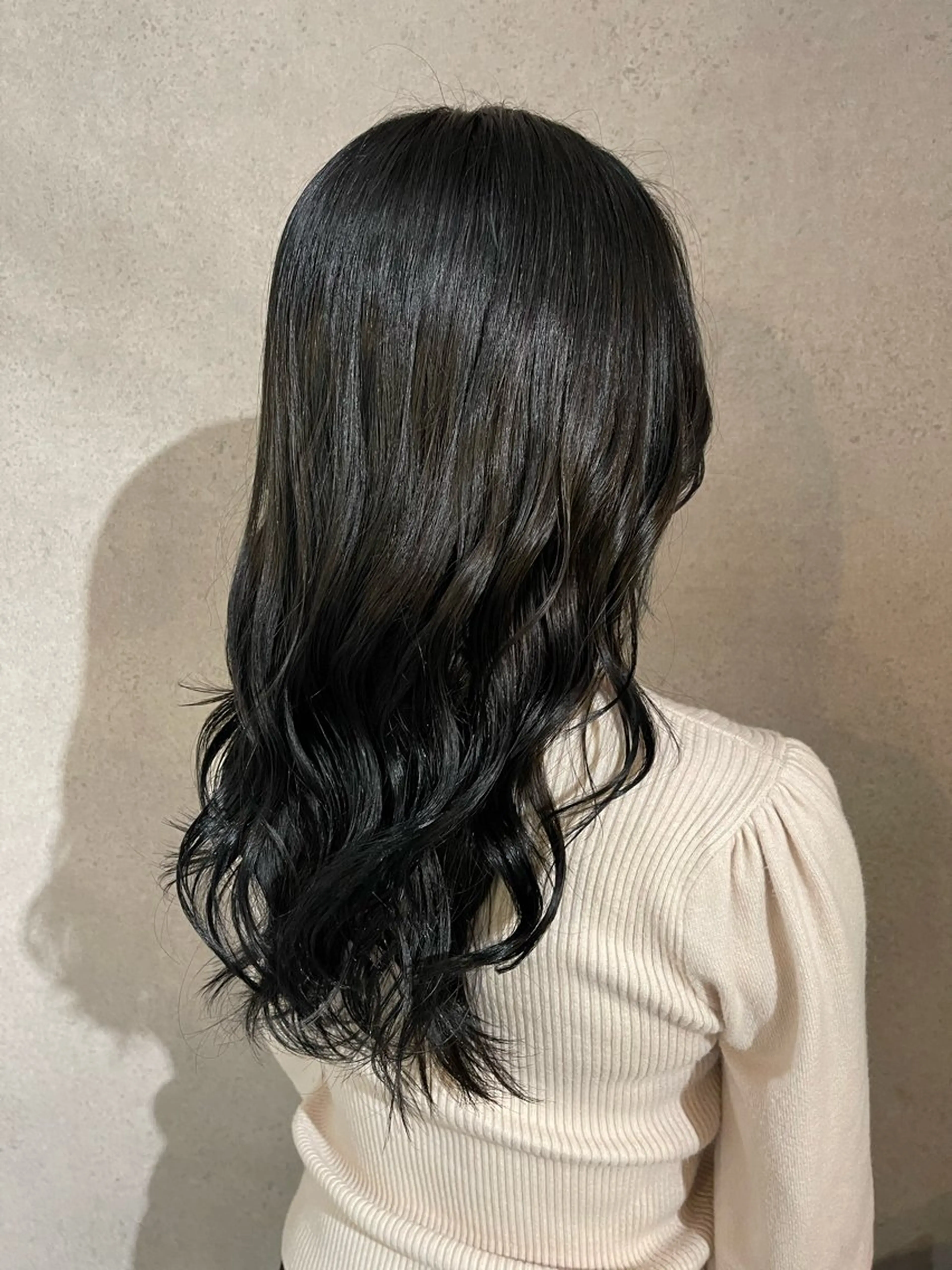 ロング カラー アッシュ アッシュブラウン ブラウンカラー SHIKI所属・三村 修斗のヘアスタイル