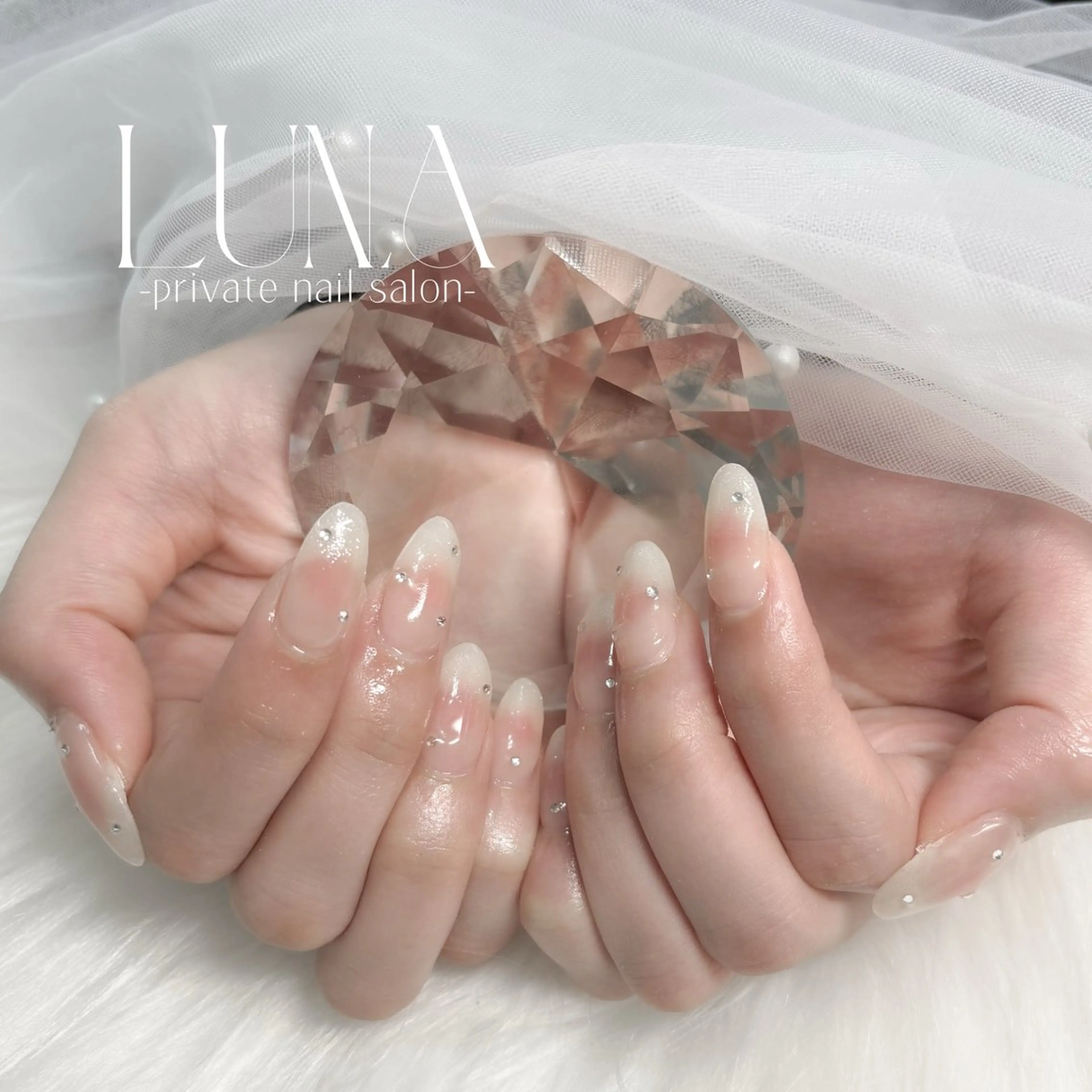 ネイル ハンドネイル LUNA MAIのネイルデザイン