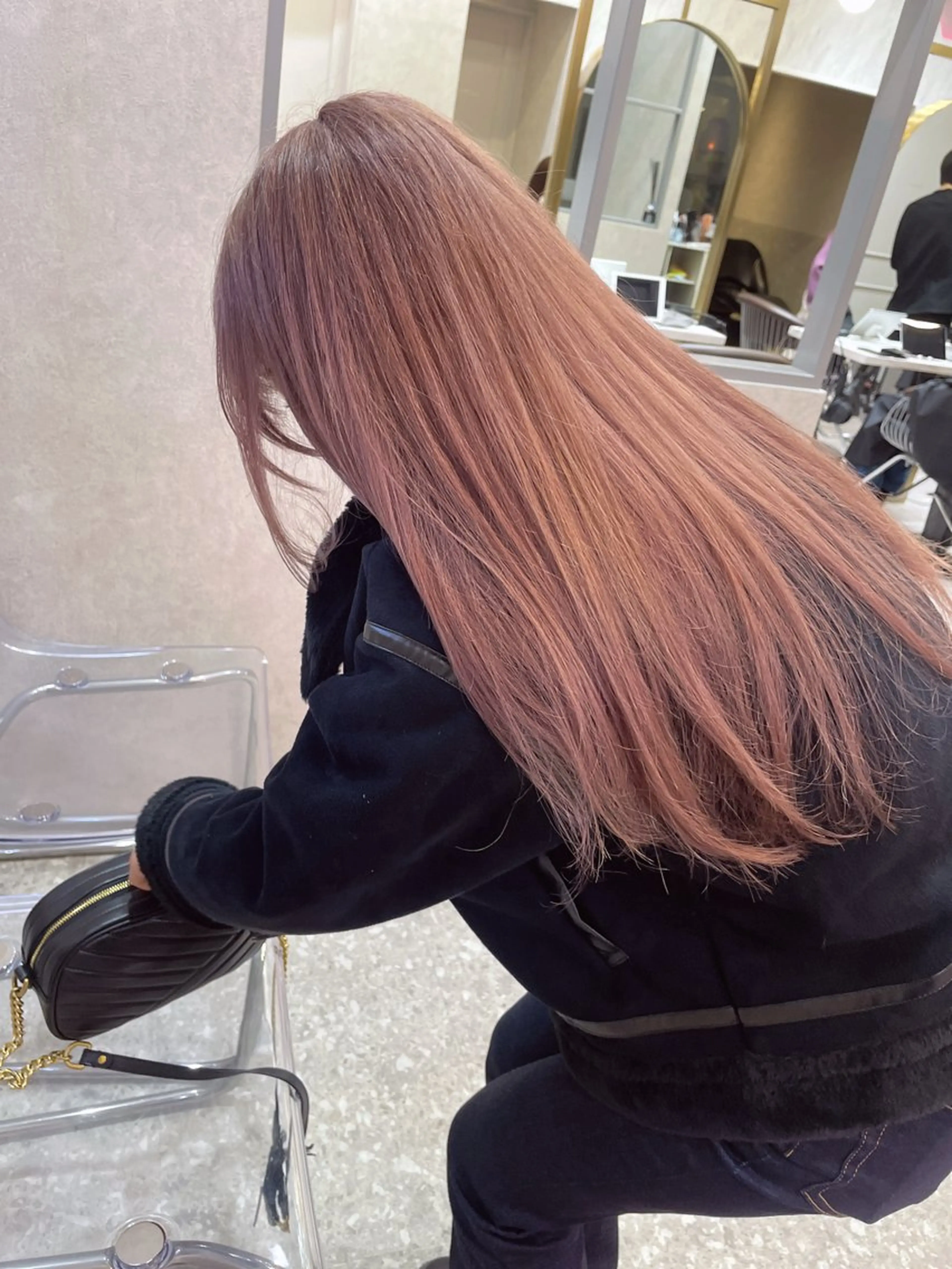 ミディアム カラー ブリーチ ボブ 韓国風ヘア レイヤーカット トリートメント ヘアカラー rina／ベージュ ワンホン/韓国ヘアのヘアスタイル