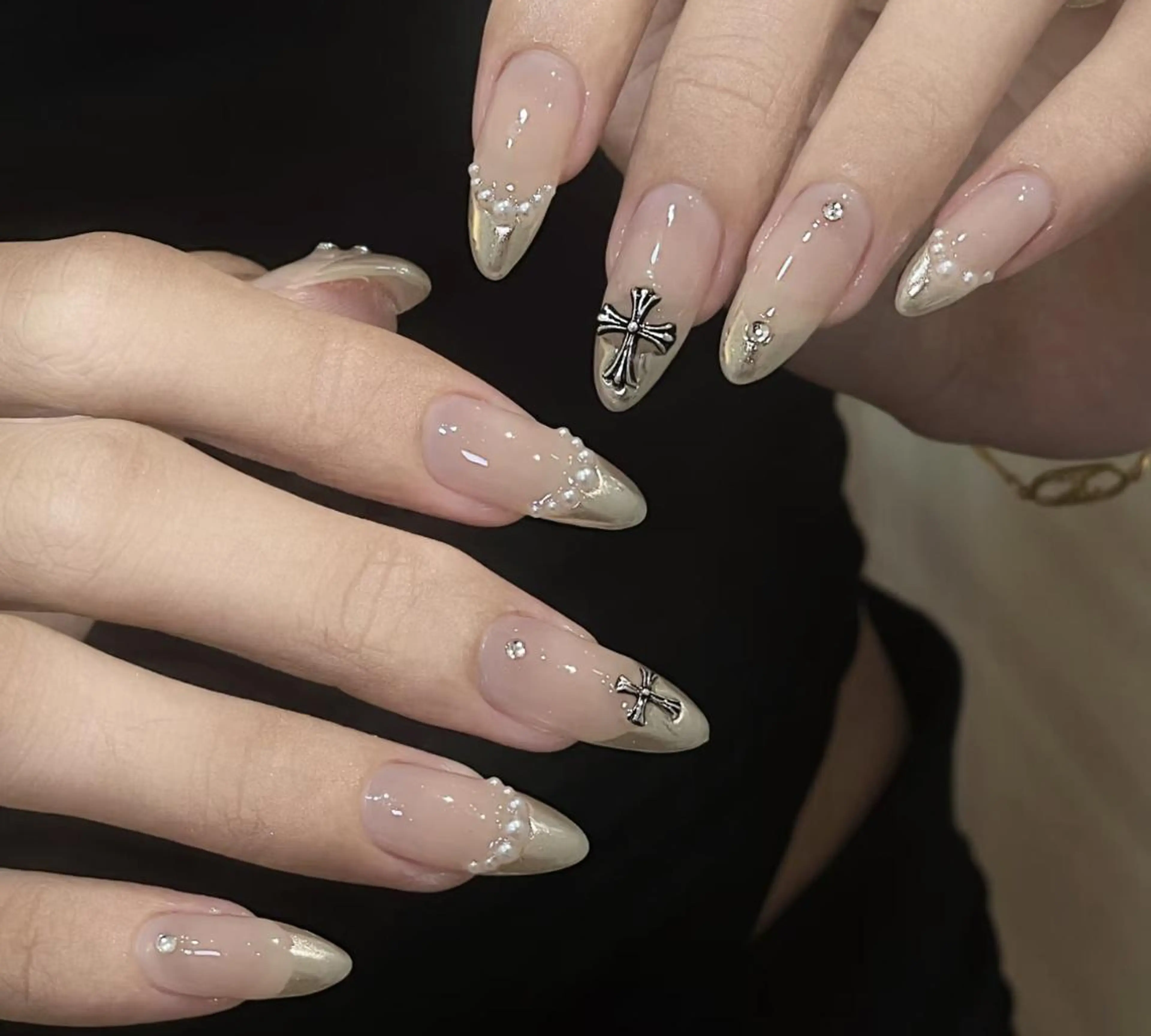 ネイル ハンドネイル 🎀 Ayaka_nailのネイルデザイン