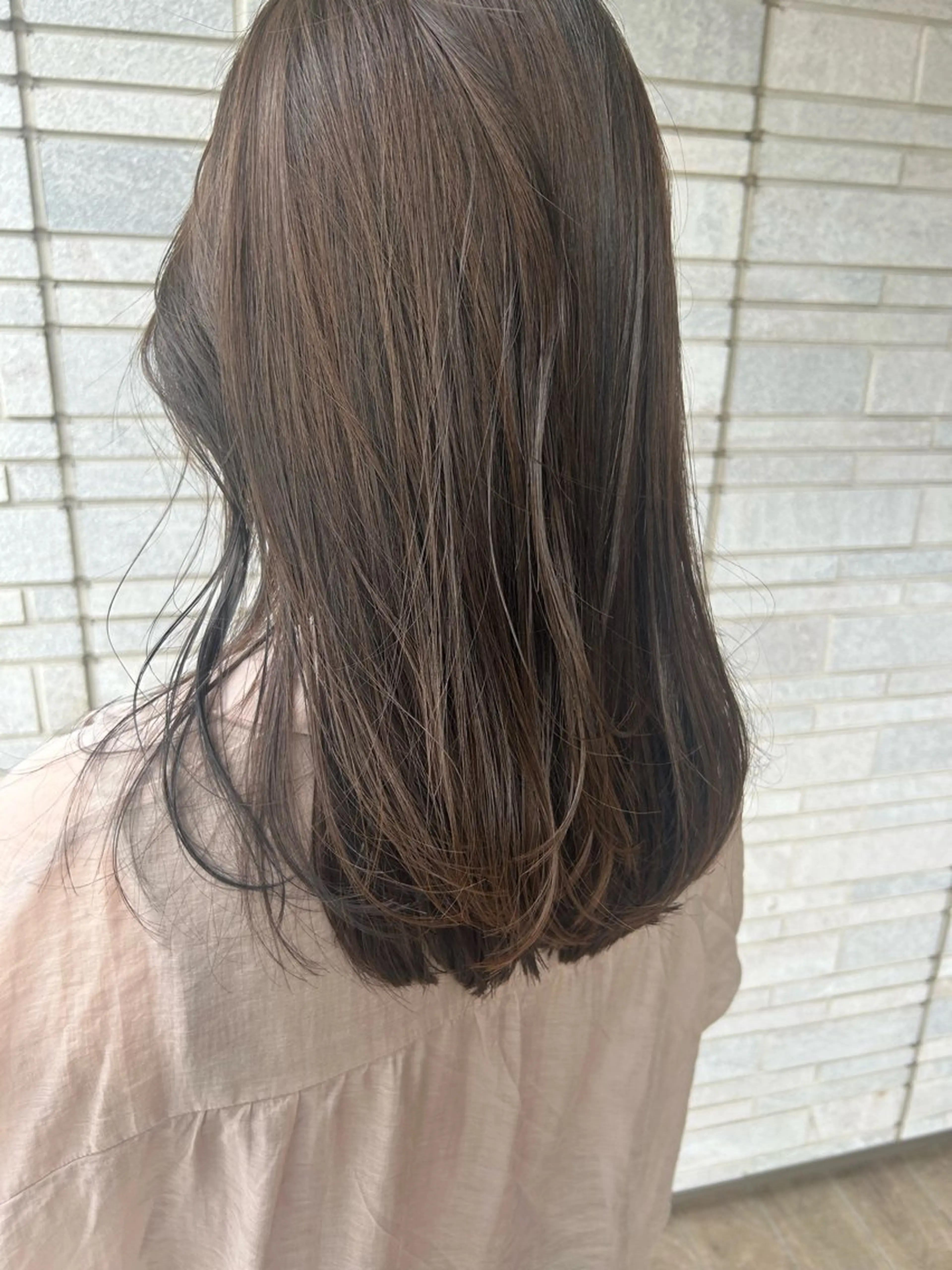 ロング カラー カット ヘアカラー トリートメント 💛🤍U too e’s 鎌倉🧸のヘアスタイル