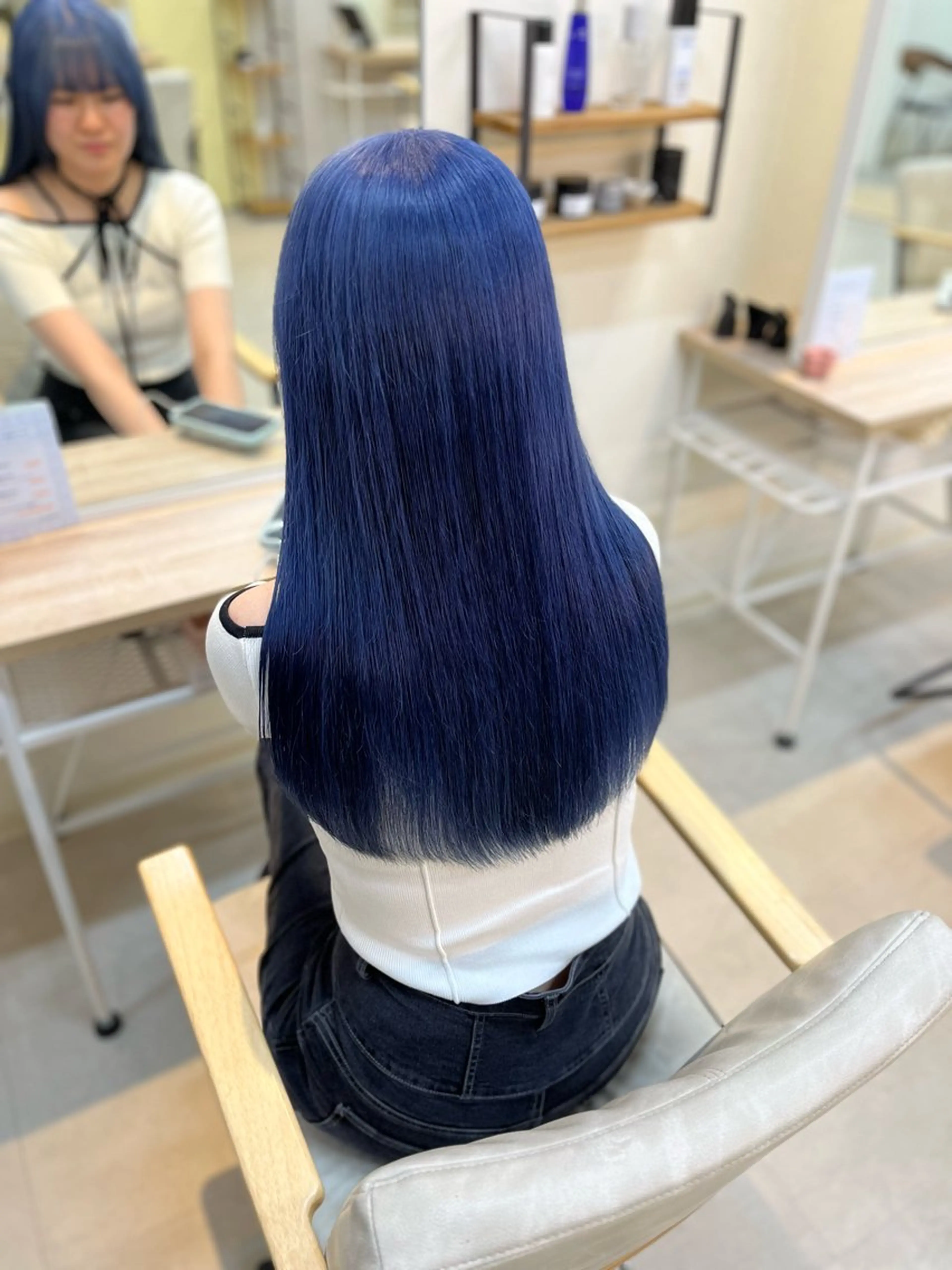 ロング カラー ヘアカラー Lamp 柏 山口 か乃 ブリーチカラーのヘアスタイル