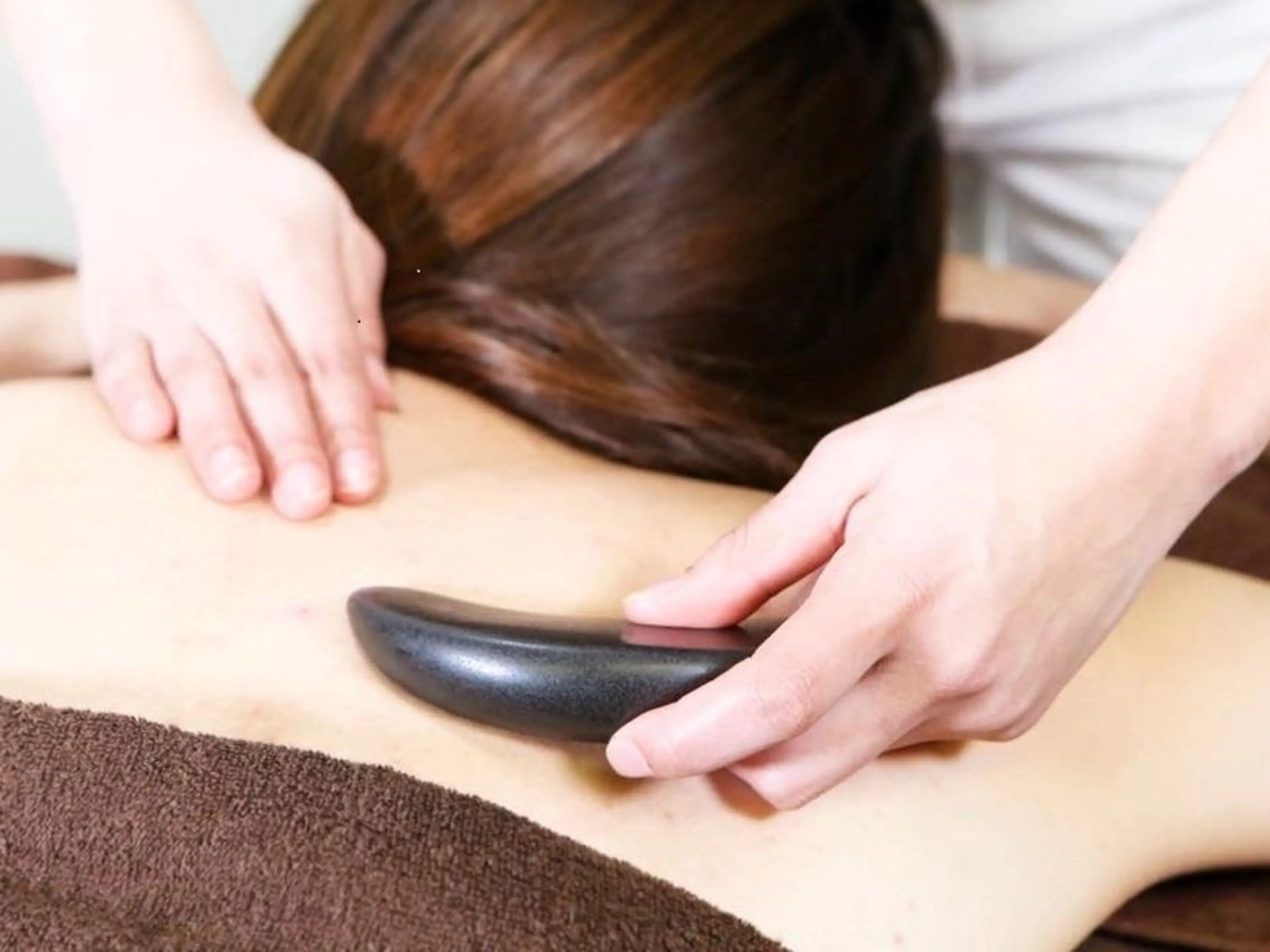 【初回お試しお疲れ回復】　アロマバザルトトリートメントの写真