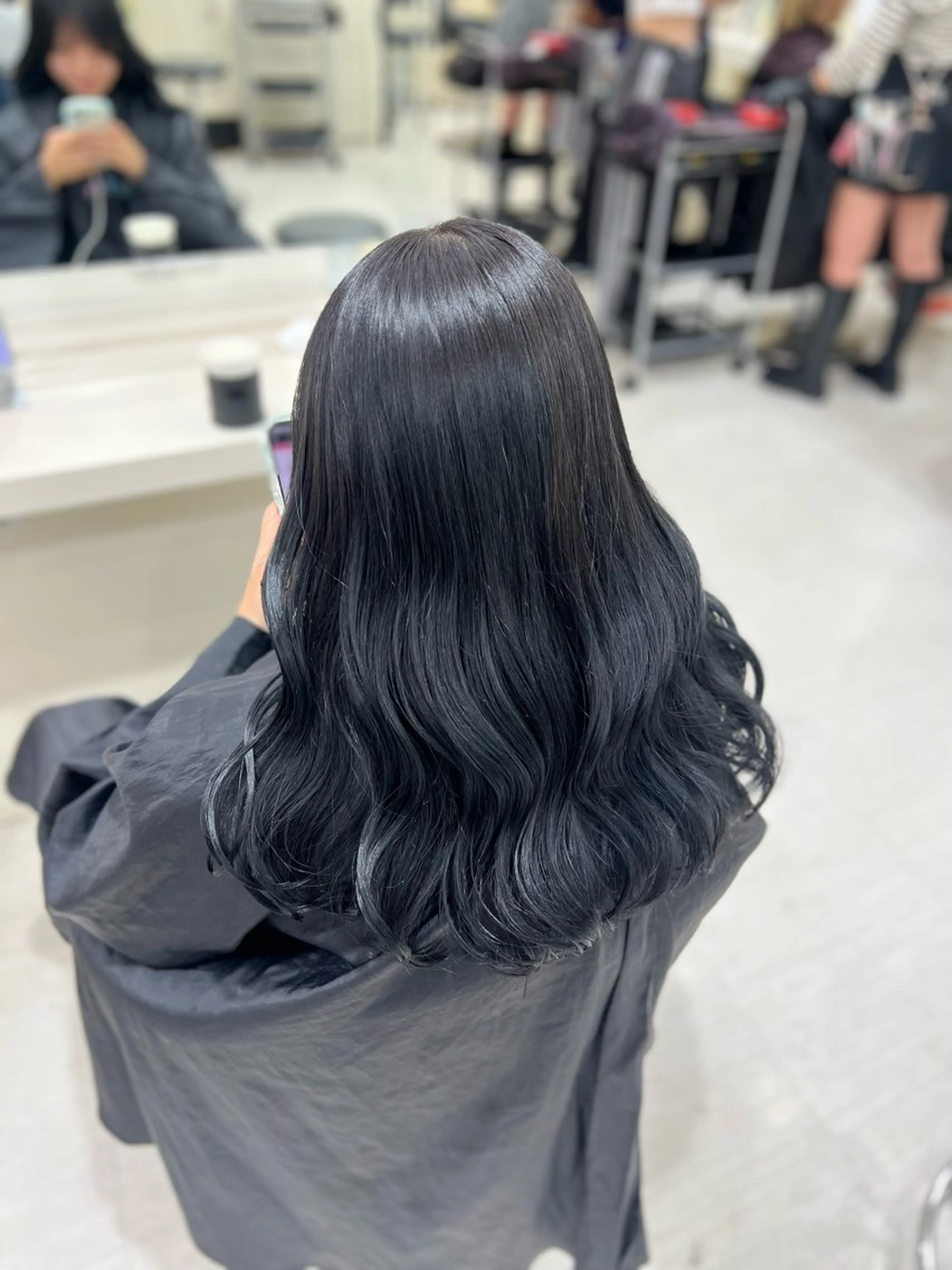 セミロング カラー ヘアアレンジ 韓国レイヤー&ピンク 艶髪🩶maikoのヘアスタイル