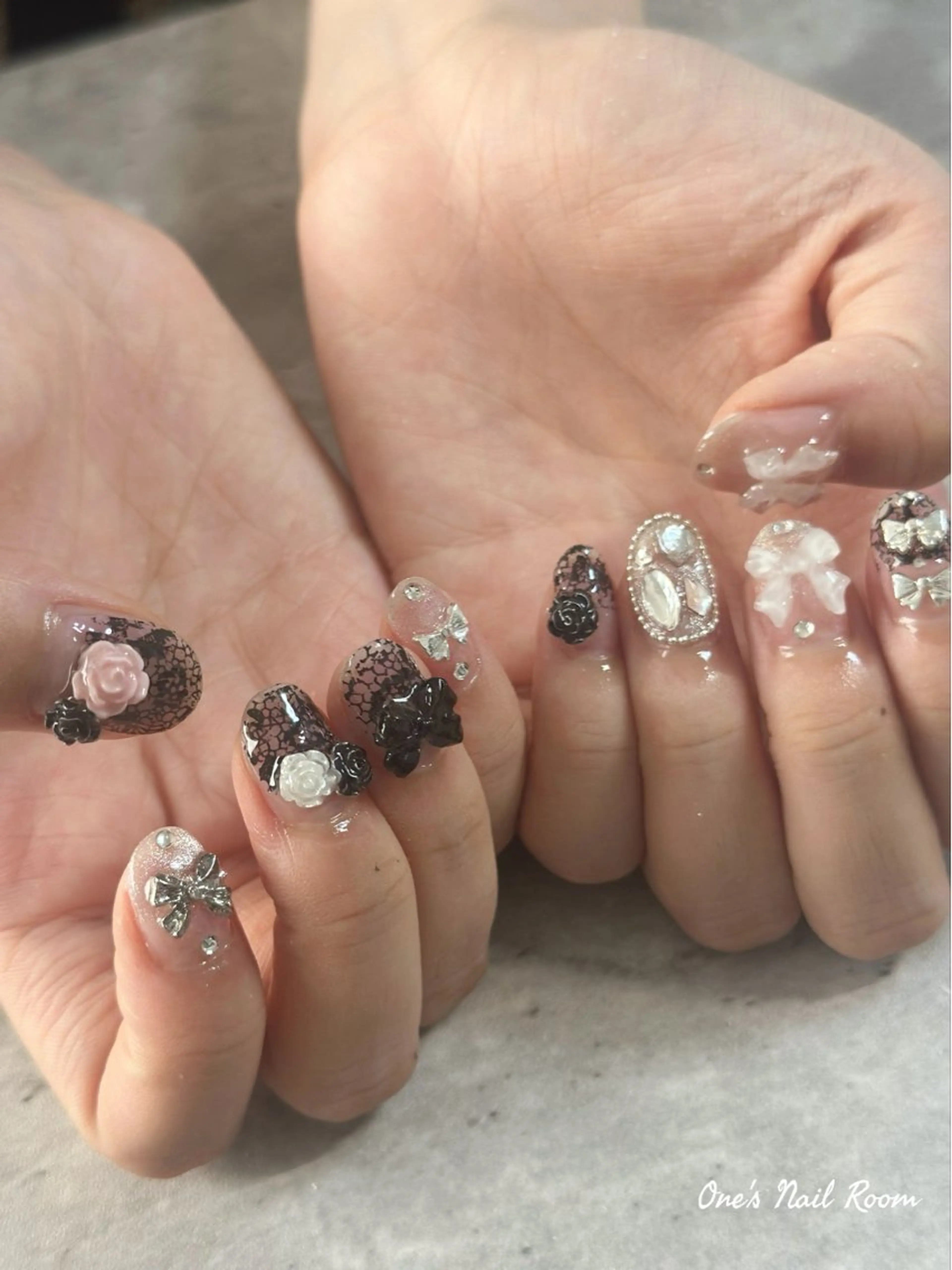 ネイル One's Nail Roomのネイルデザイン
