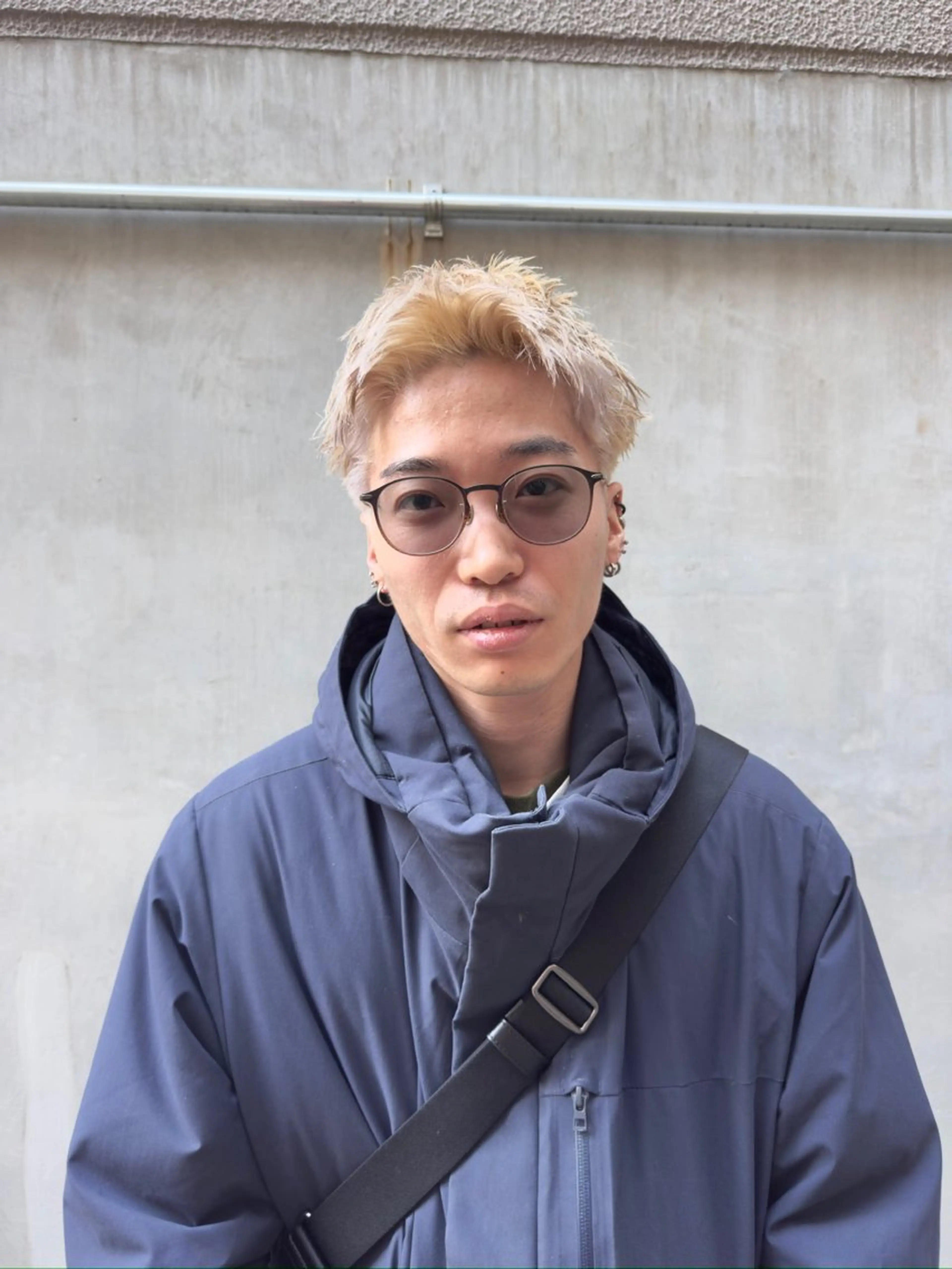 ショート カラー メンズ 抜きっぱなしブロンド ブロンド ホワイトブロンド broocH福岡所属・broocH 清水 駿【デザインカラー】のヘアスタイル