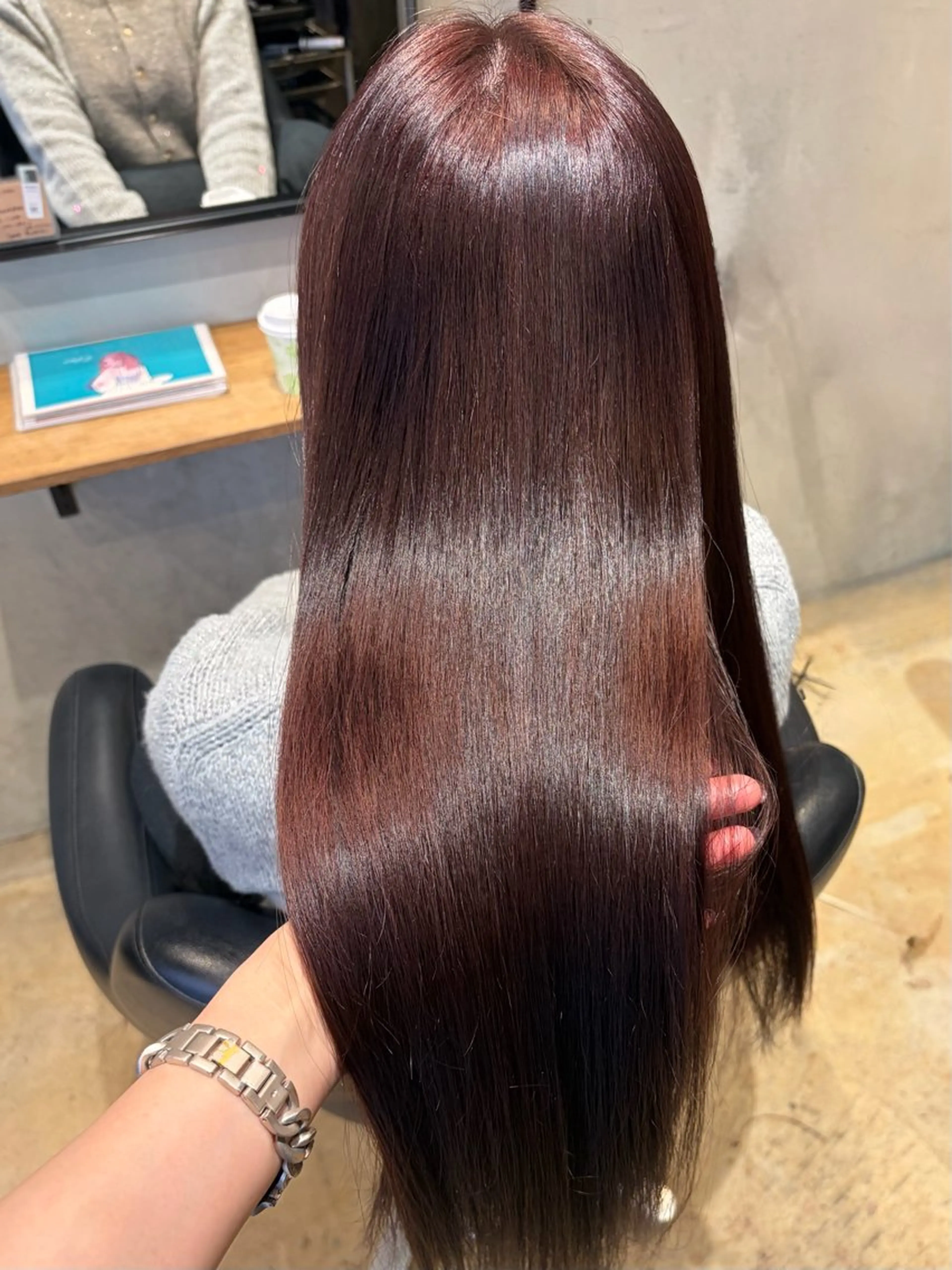 ロング ピンクブラウン カット ヘアカラー みわ/博多 ブリーチ/メンズヘアのヘアスタイル