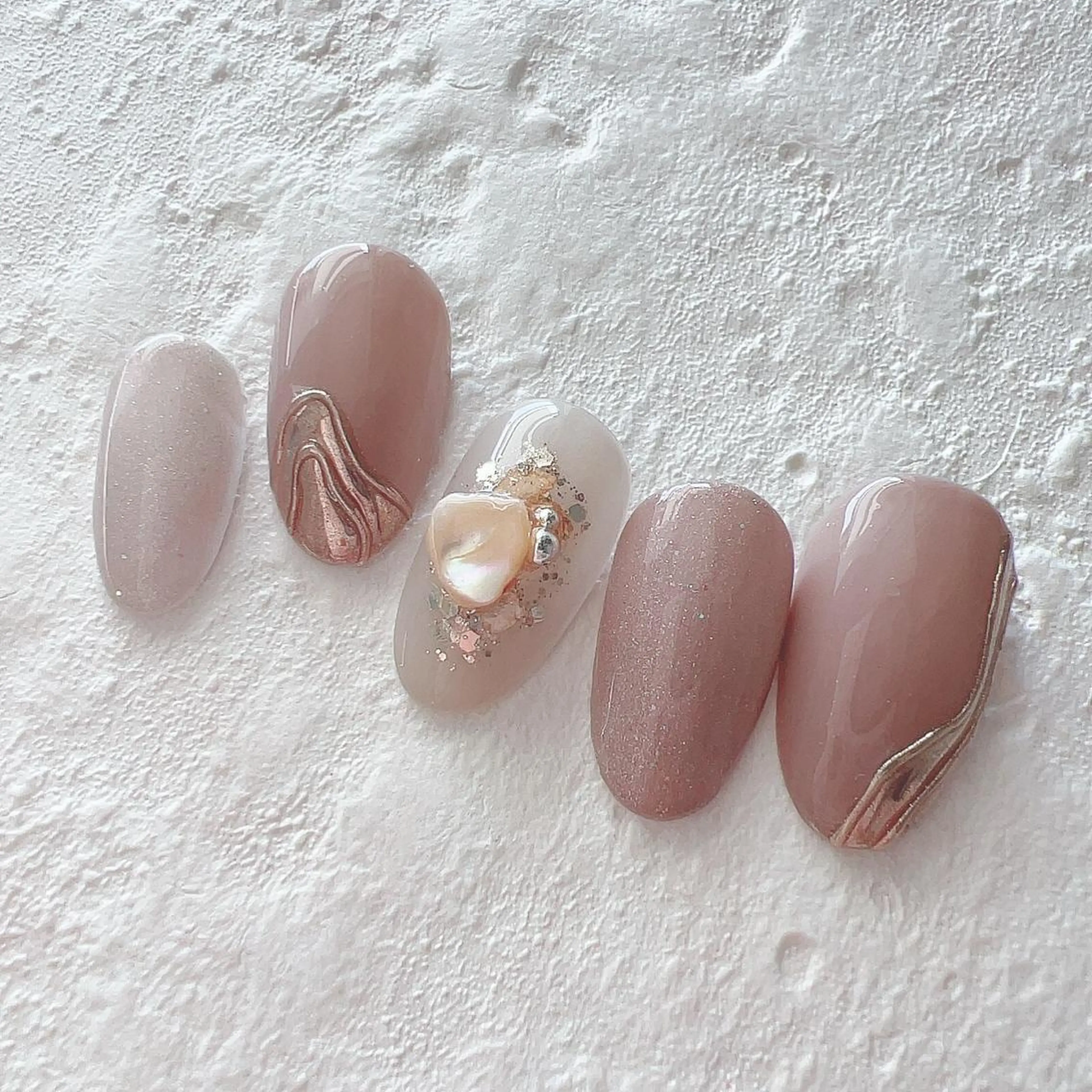 ネイル Momoka 𓅿𖤣𖥧のネイルデザイン