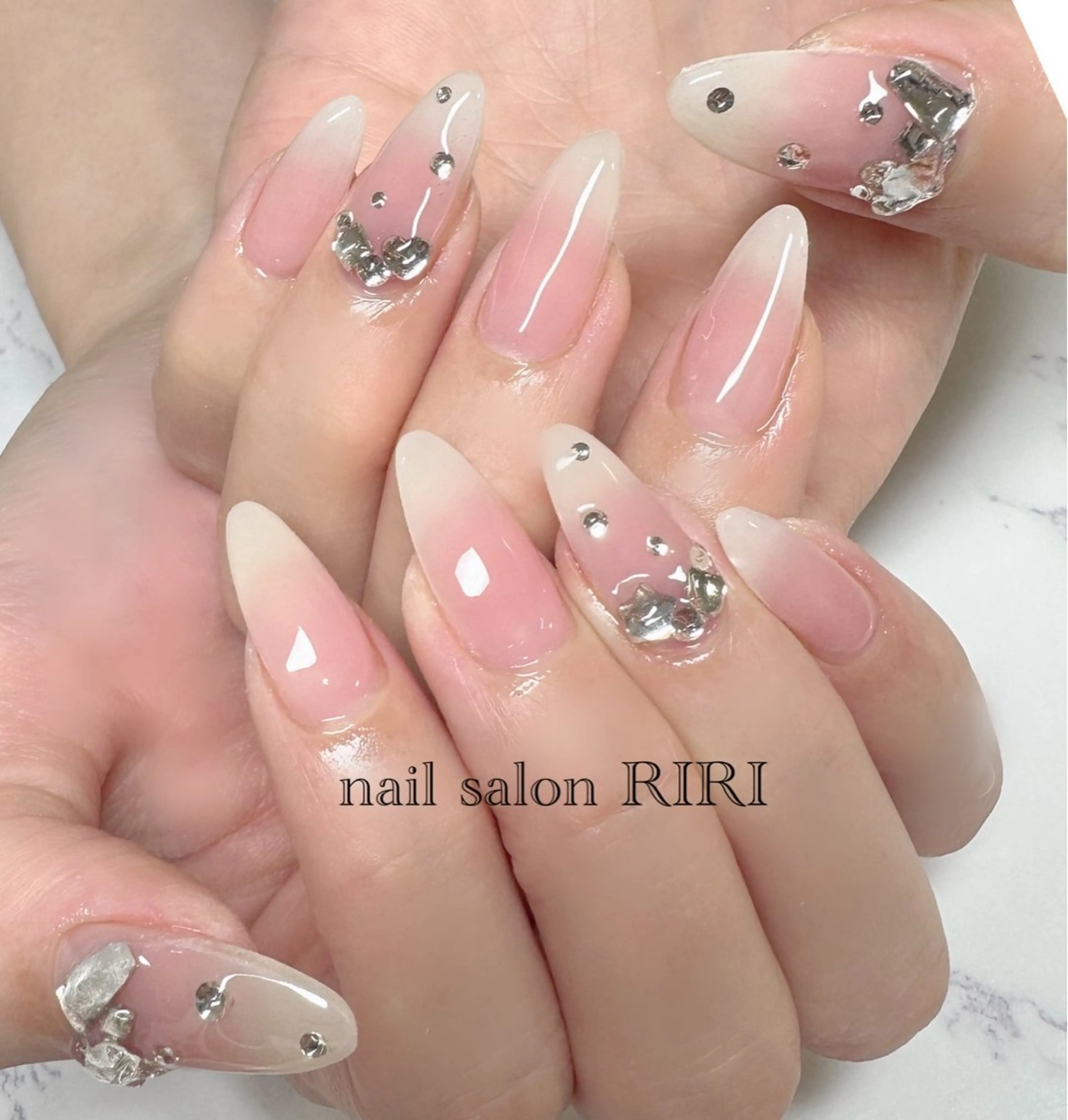 ネイル private  nail  salon RIRI所属・RIRI リリのネイルデザイン