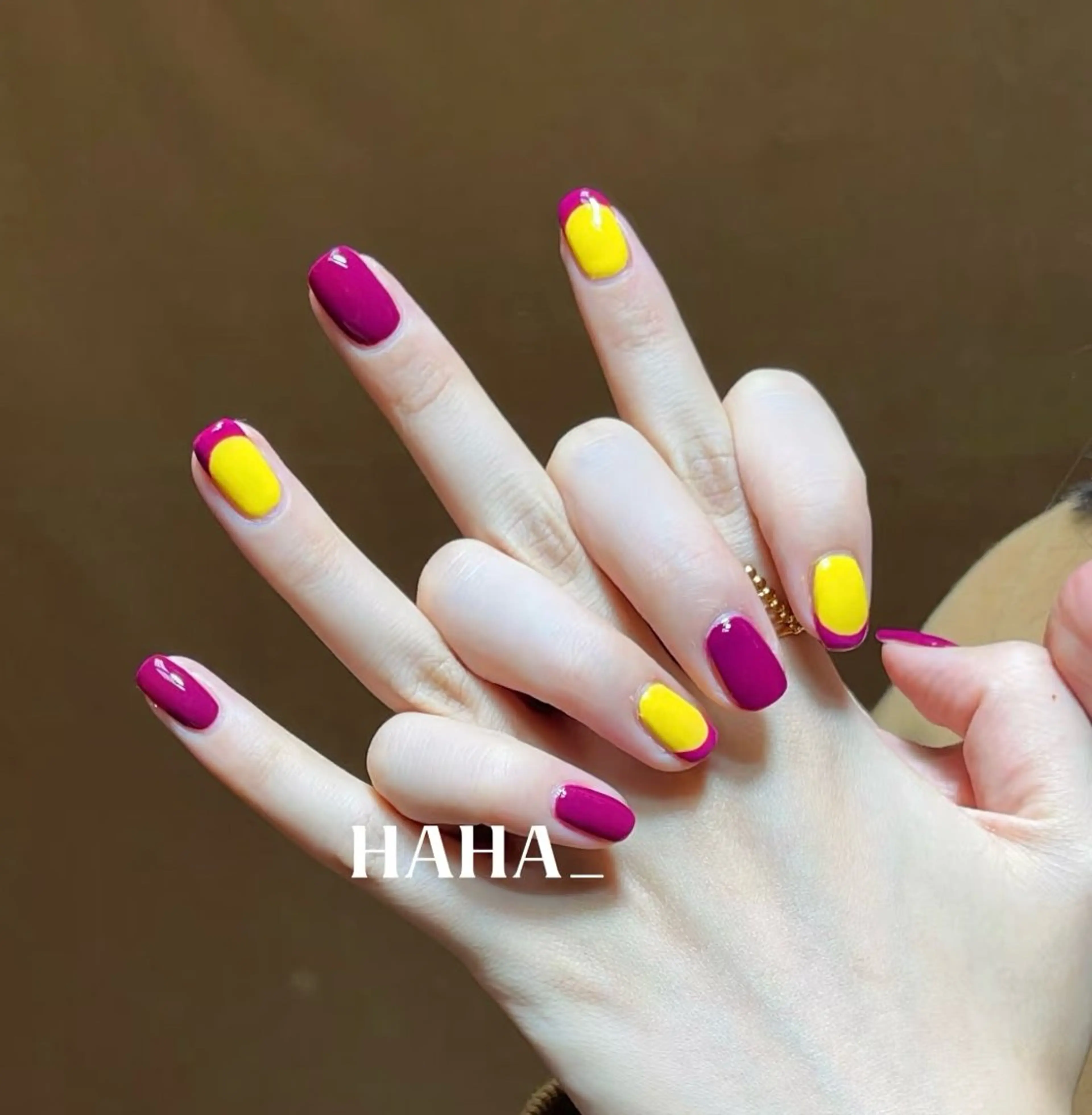 ネイル 高木 維麗絲のネイルデザイン