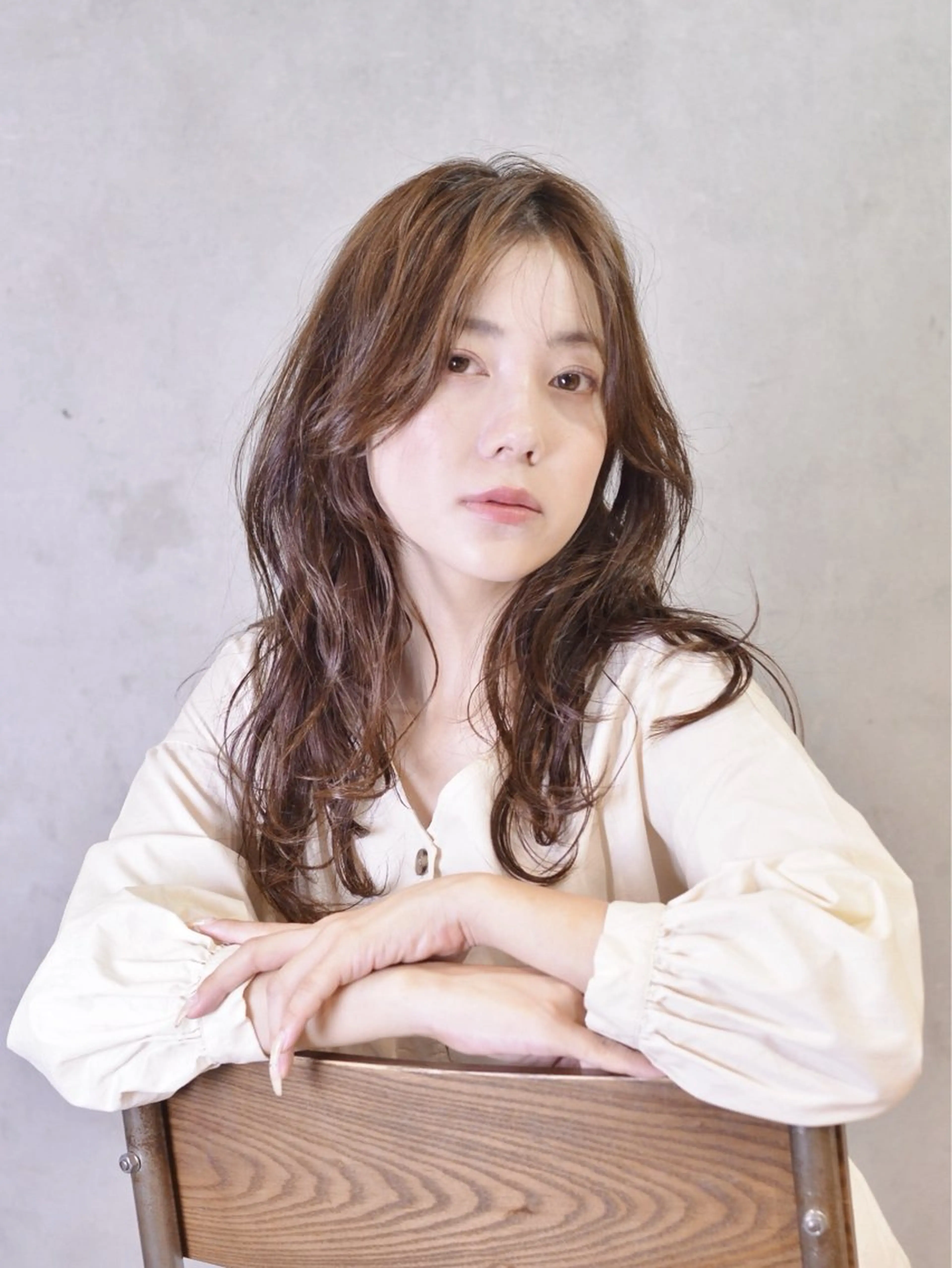 セミロング カット パーマ 髪質改善/ヘアケア coiiはしもとはなのヘアスタイル