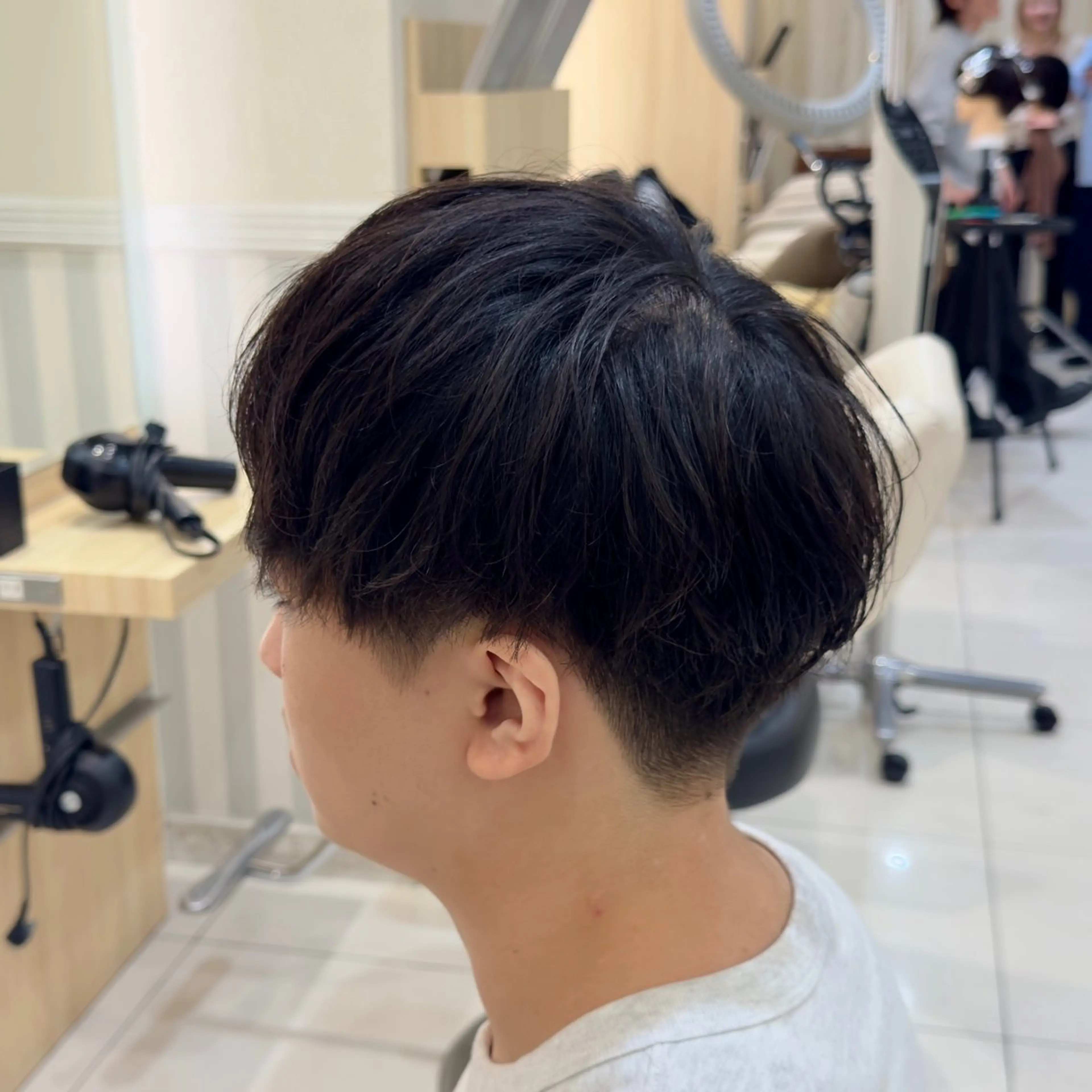 ショート パーマ メンズ 🎍艶カラー🎍 ✨パーマ✨又吉のヘアスタイル