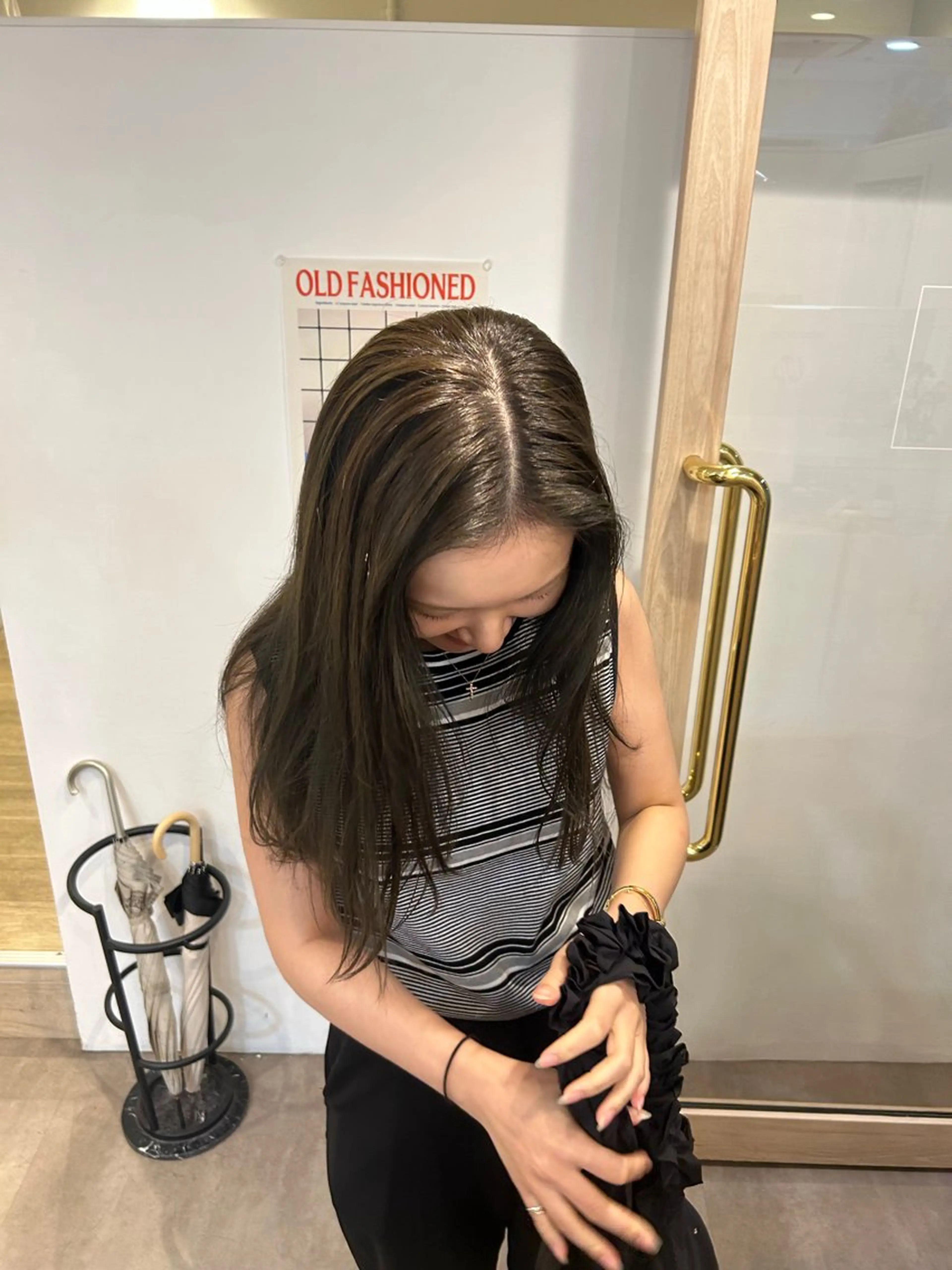 ロング ヘアカラー トリートメント H女性専用サロン梅田所属・伊澤 紗弥のヘアスタイル