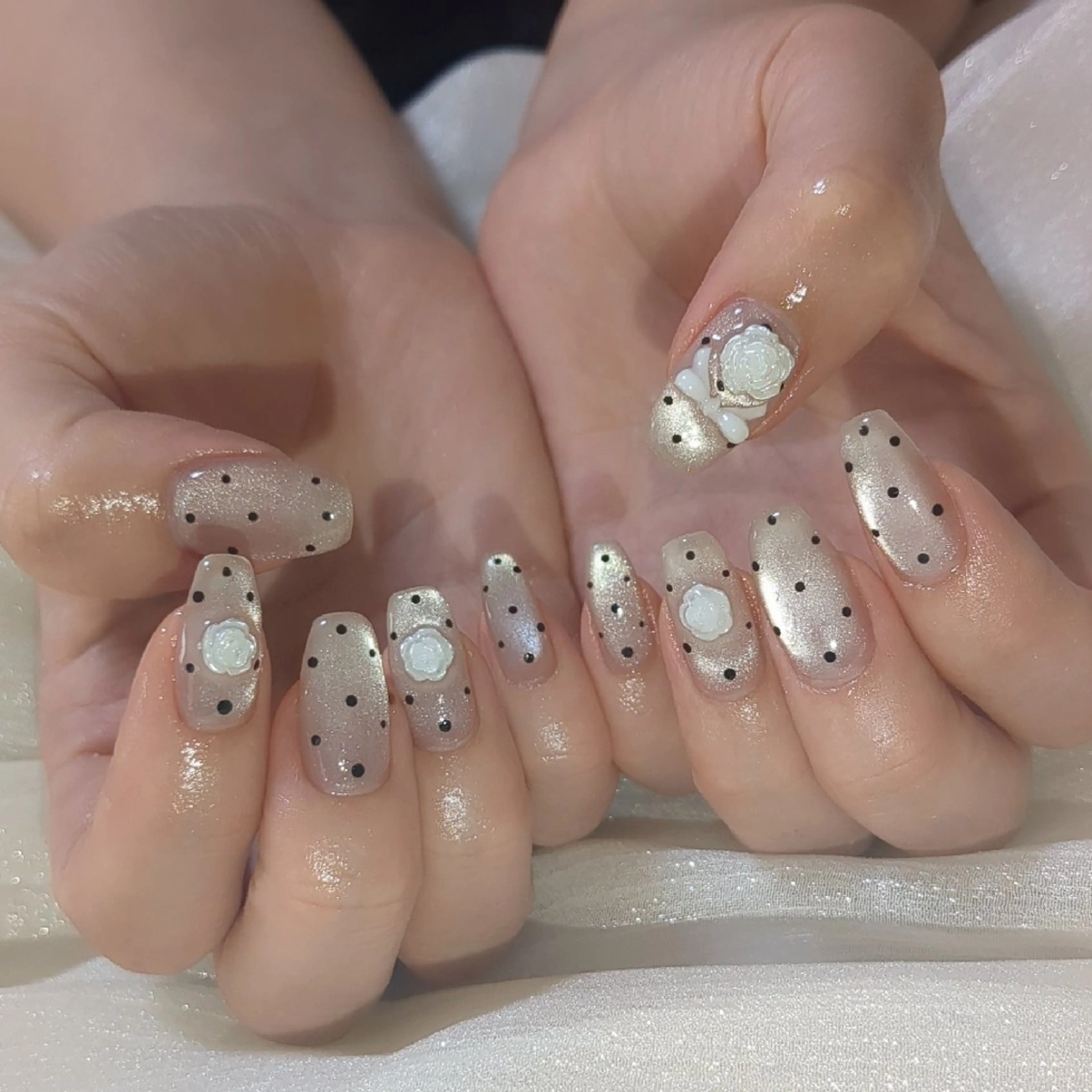 ネイル ハンドネイル E·U·B ネイル所属・横浜市中区曙町 E·U·Bネイルのネイルデザイン