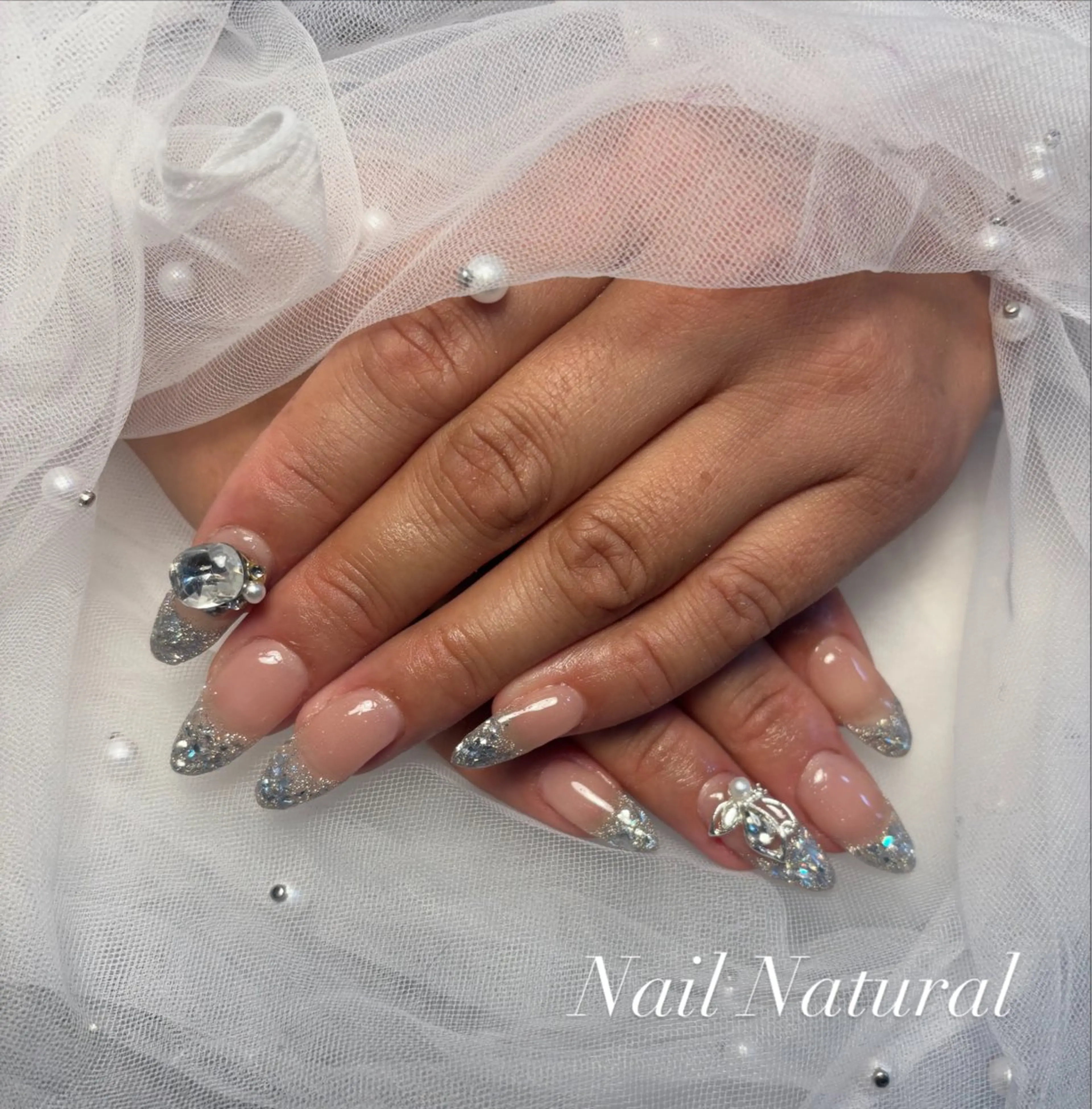 ネイル フラッシュネイル フットネイル フレンチネイル ジェルネイル ガラスフレンチ ハンドネイル Nail salon Natulalのネイルデザイン