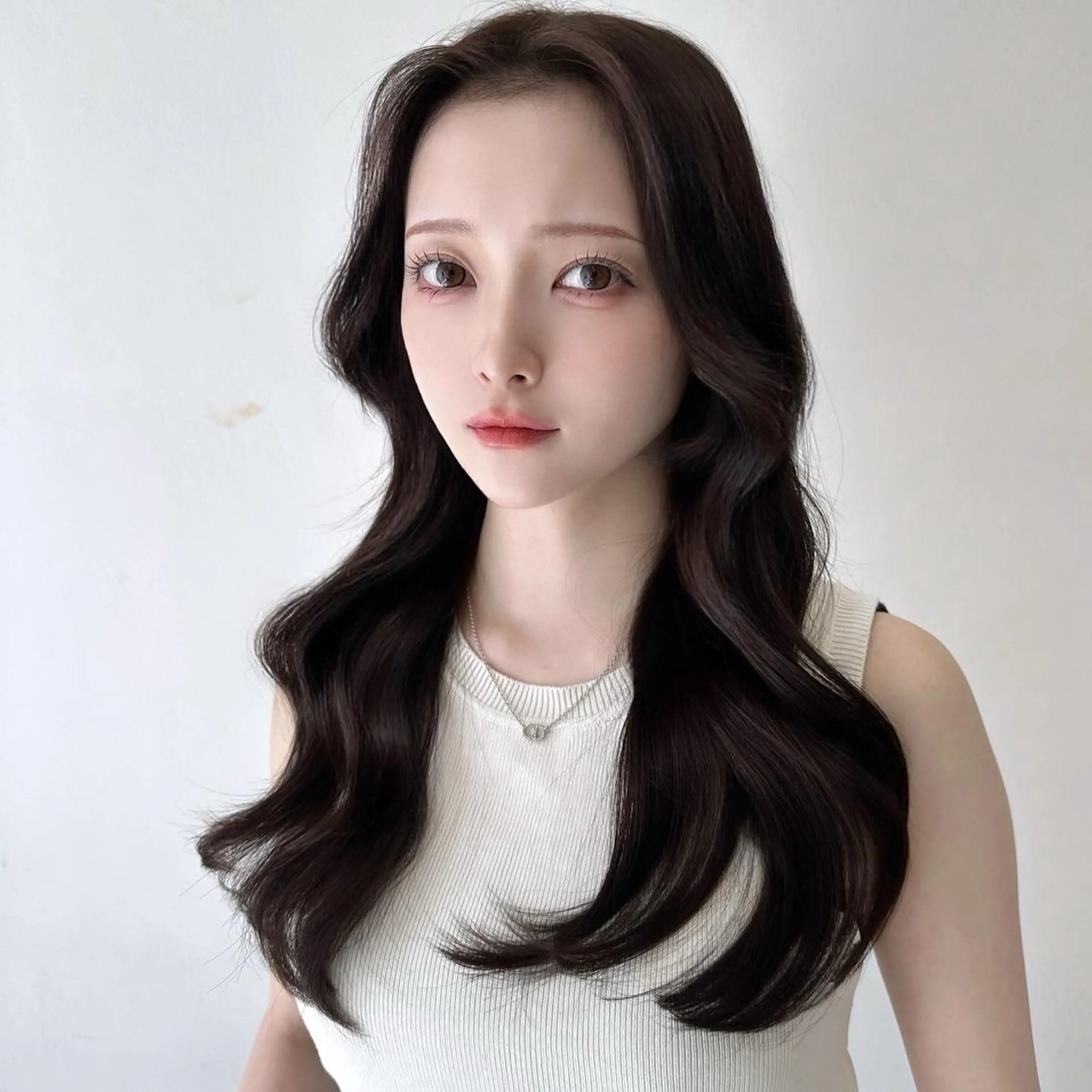 ロング くびれヘア カット ヘアカラー 🎀ツヤ髪/韓国 ヘアミカ🎀のヘアスタイル