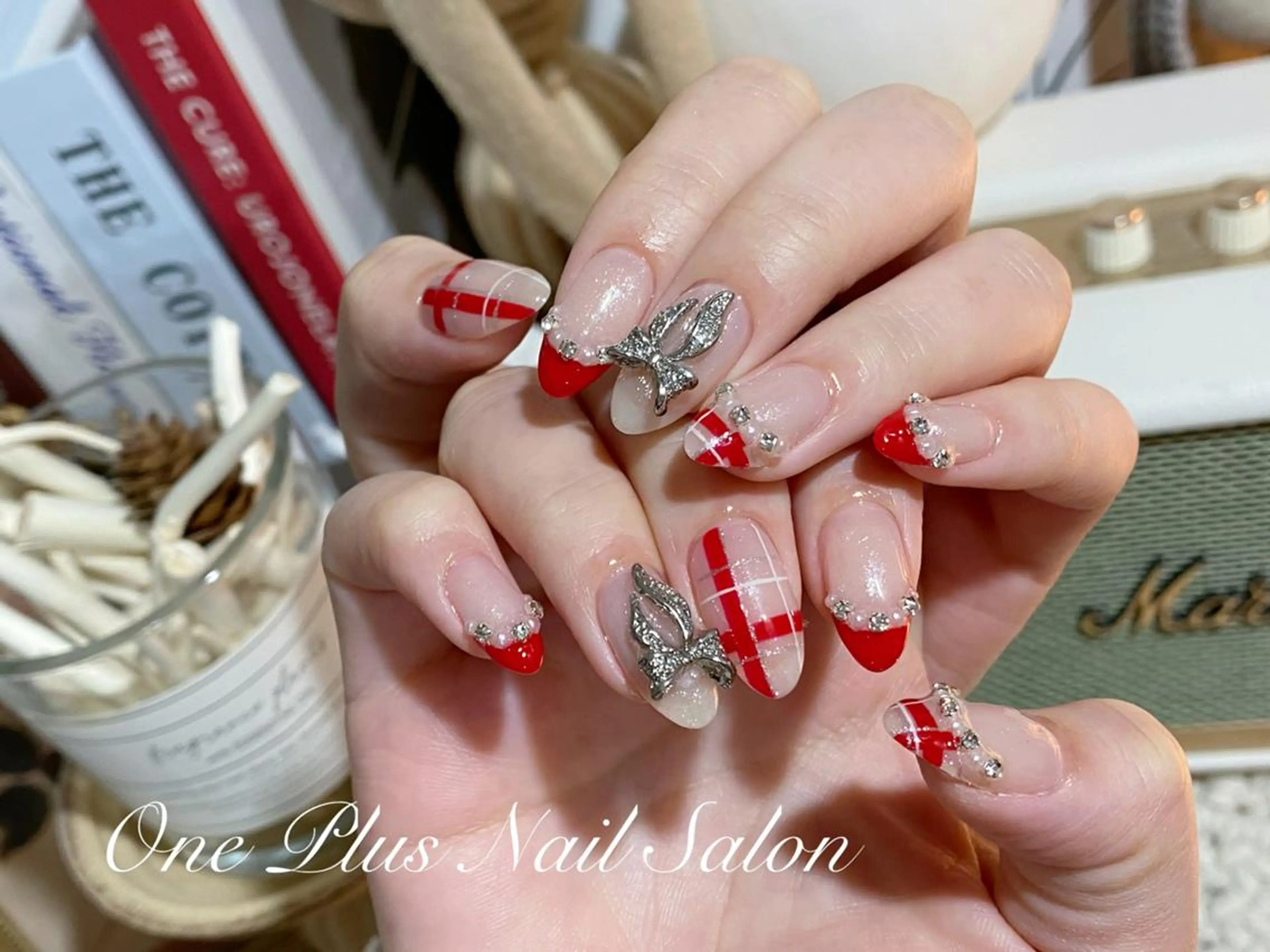 ネイル One Plus キキのネイルデザイン