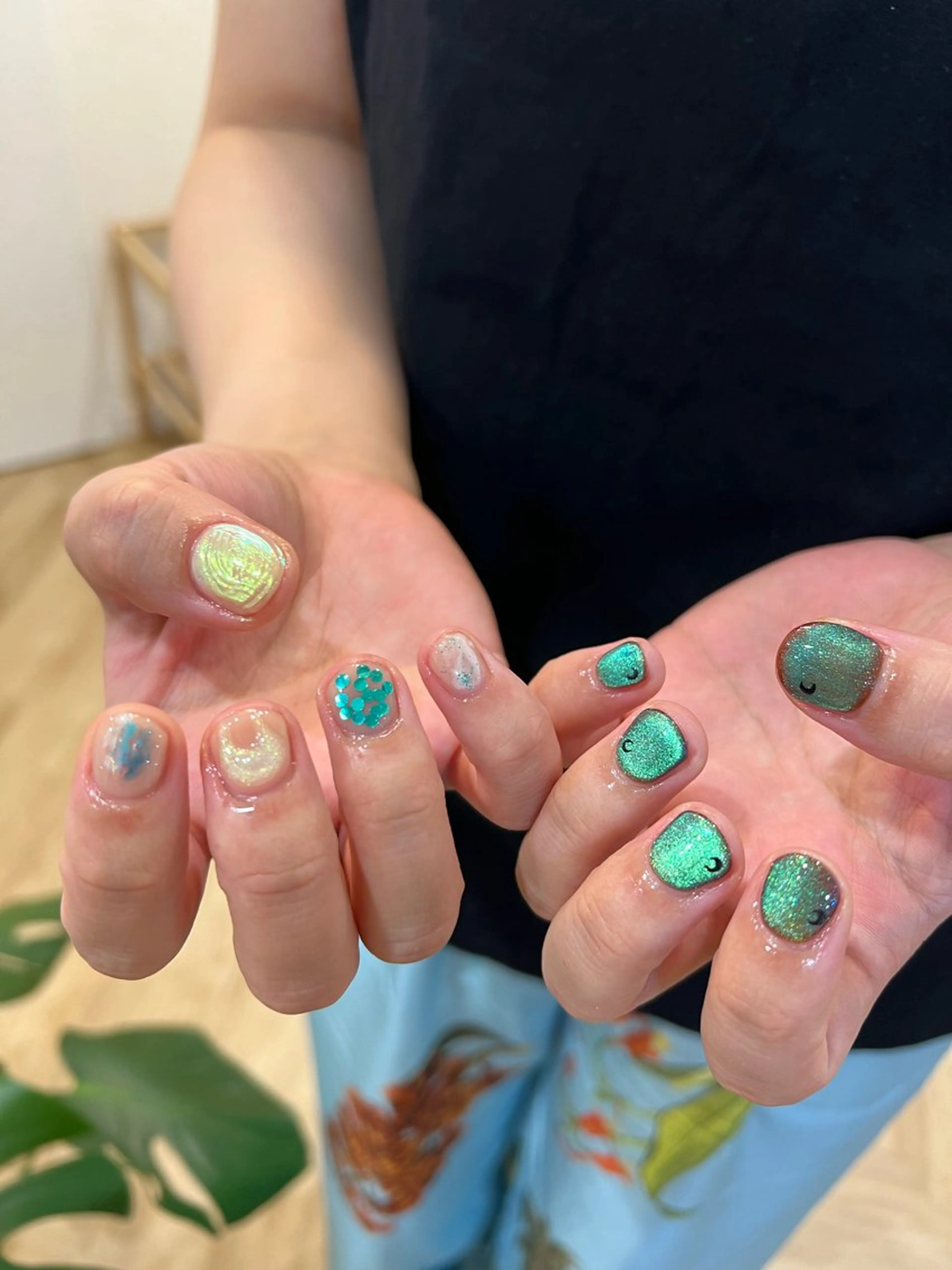 ネイル ハンドネイル フットネイル ハンドケア Nes.Nail所属・Miyagi Asamiのネイルデザイン