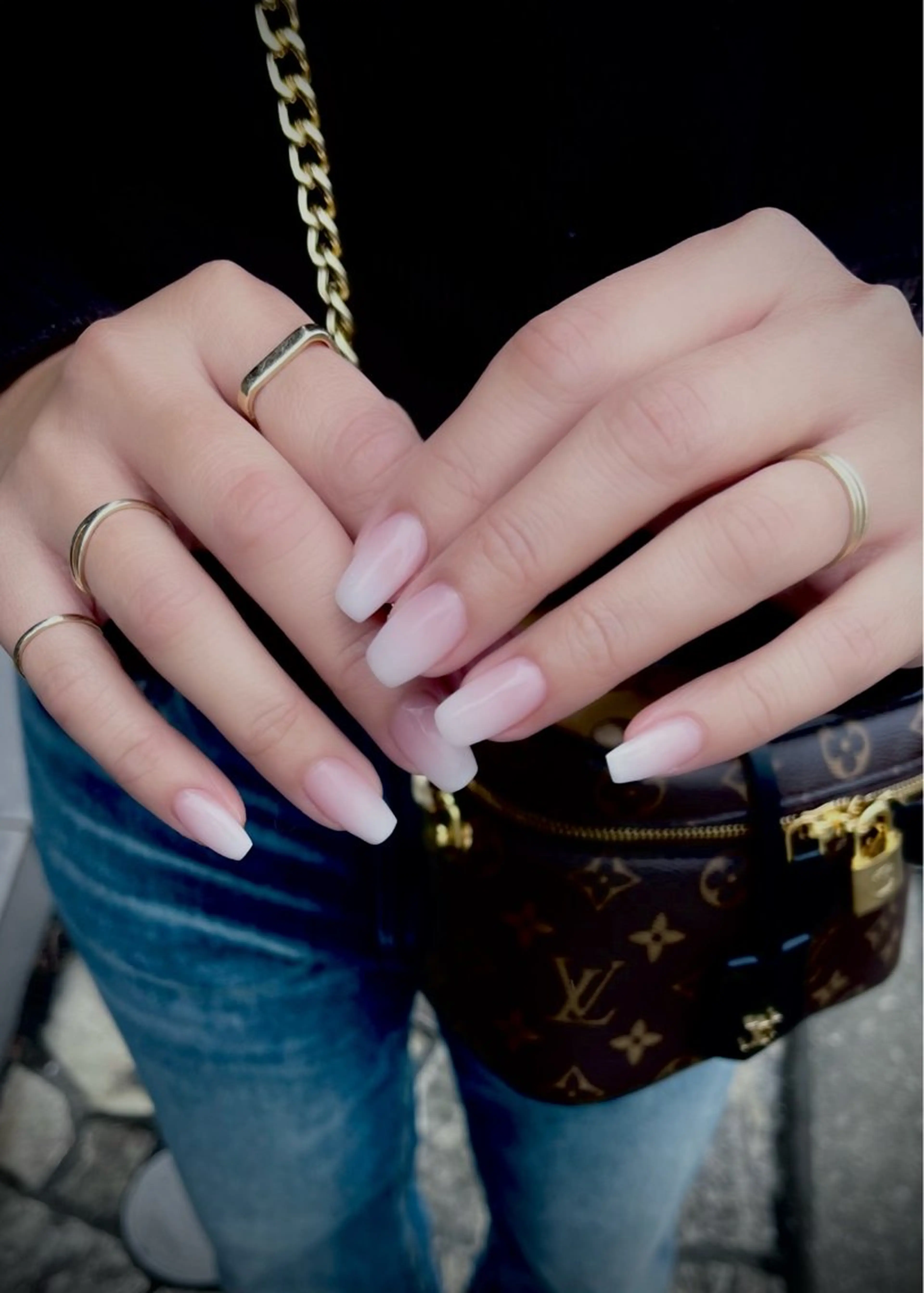 ネイル キラキラネイル マグネットネイル ワンカラーネイル スカルプネイル ワンホンネイル nine.🦋 YUKOのネイルデザイン