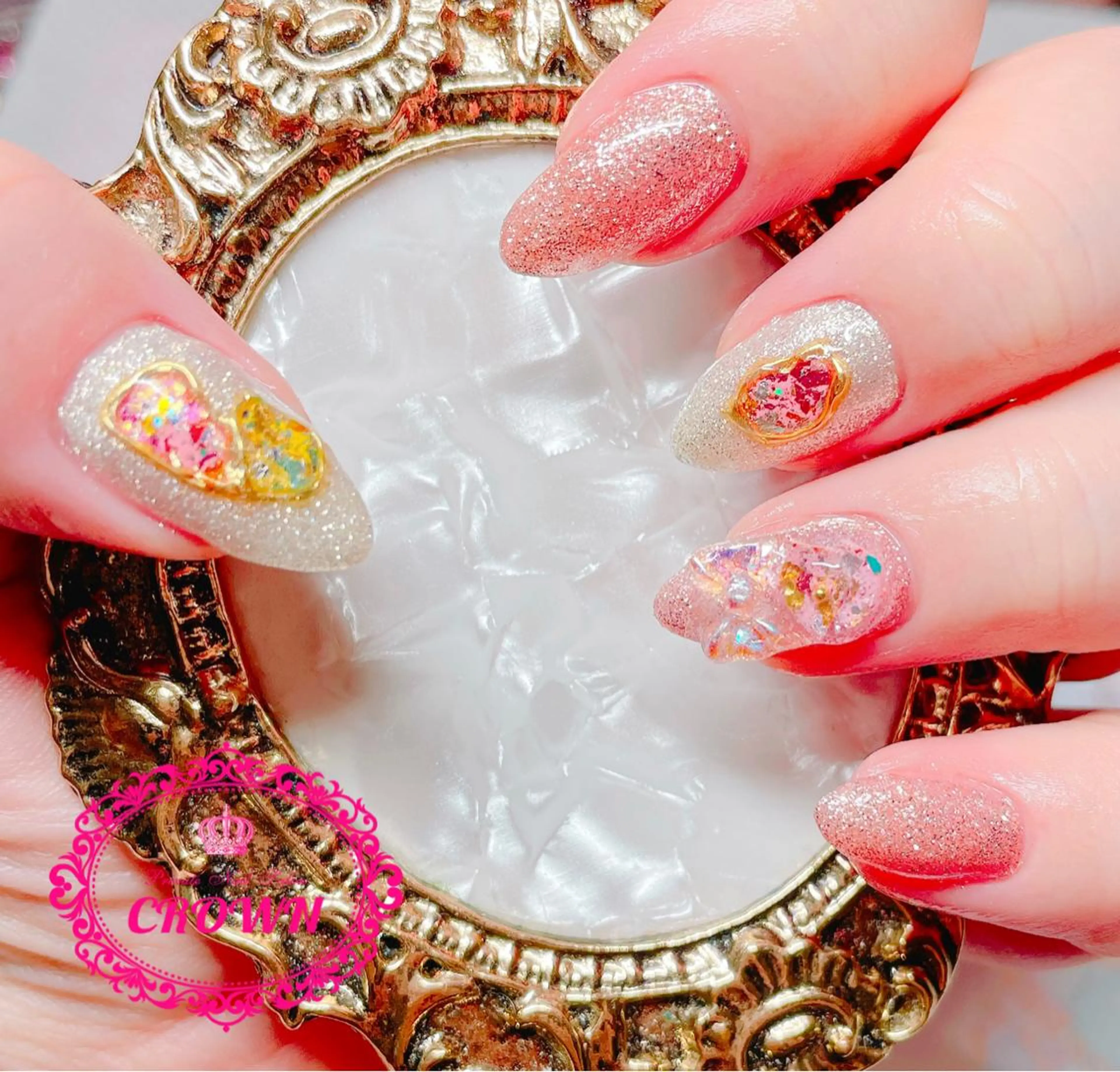 ネイル CROWN プライベートサロンのネイルデザイン