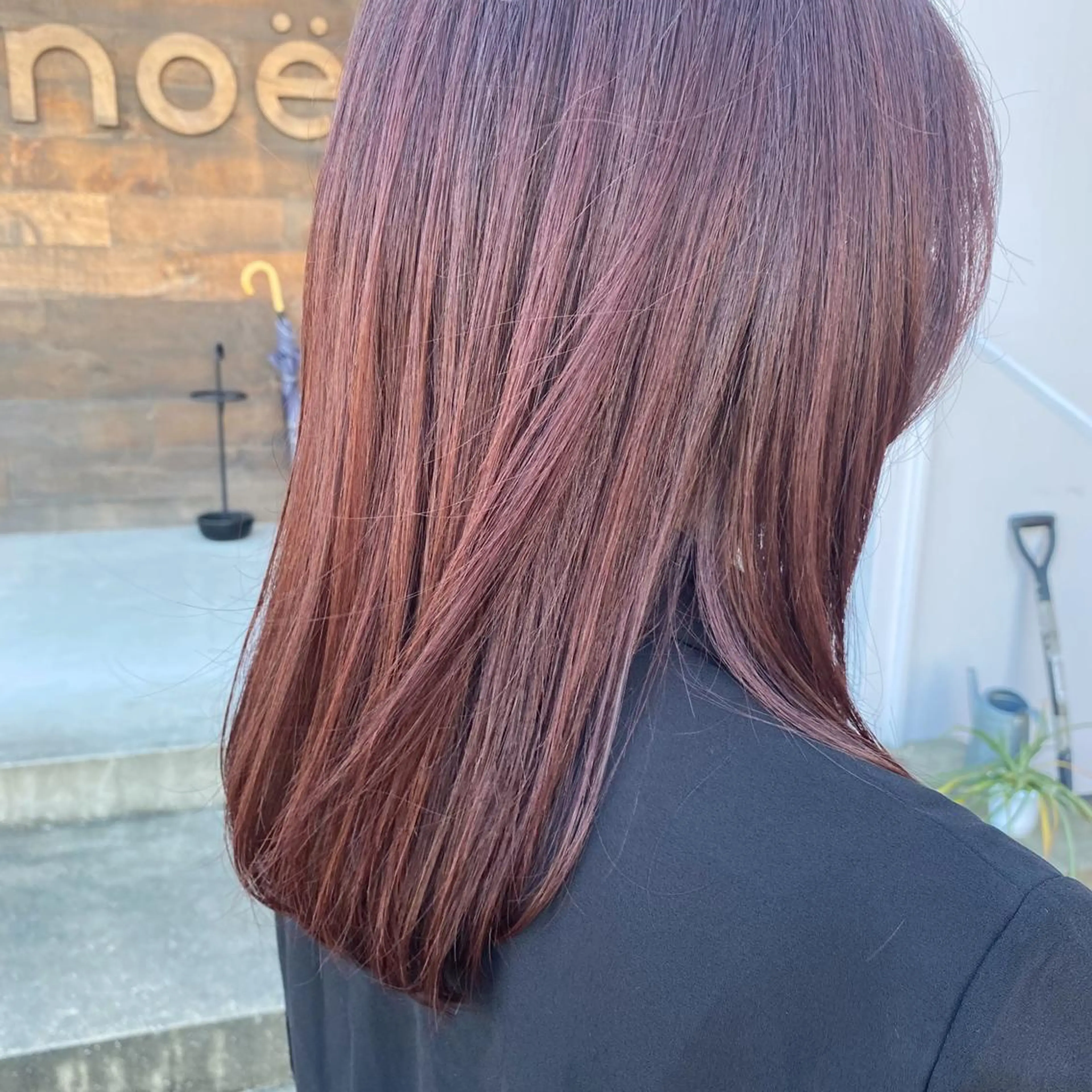 ミディアム カラー ピンクカラー 磯部   匠 /顔周りカット/艶髪のヘアスタイル