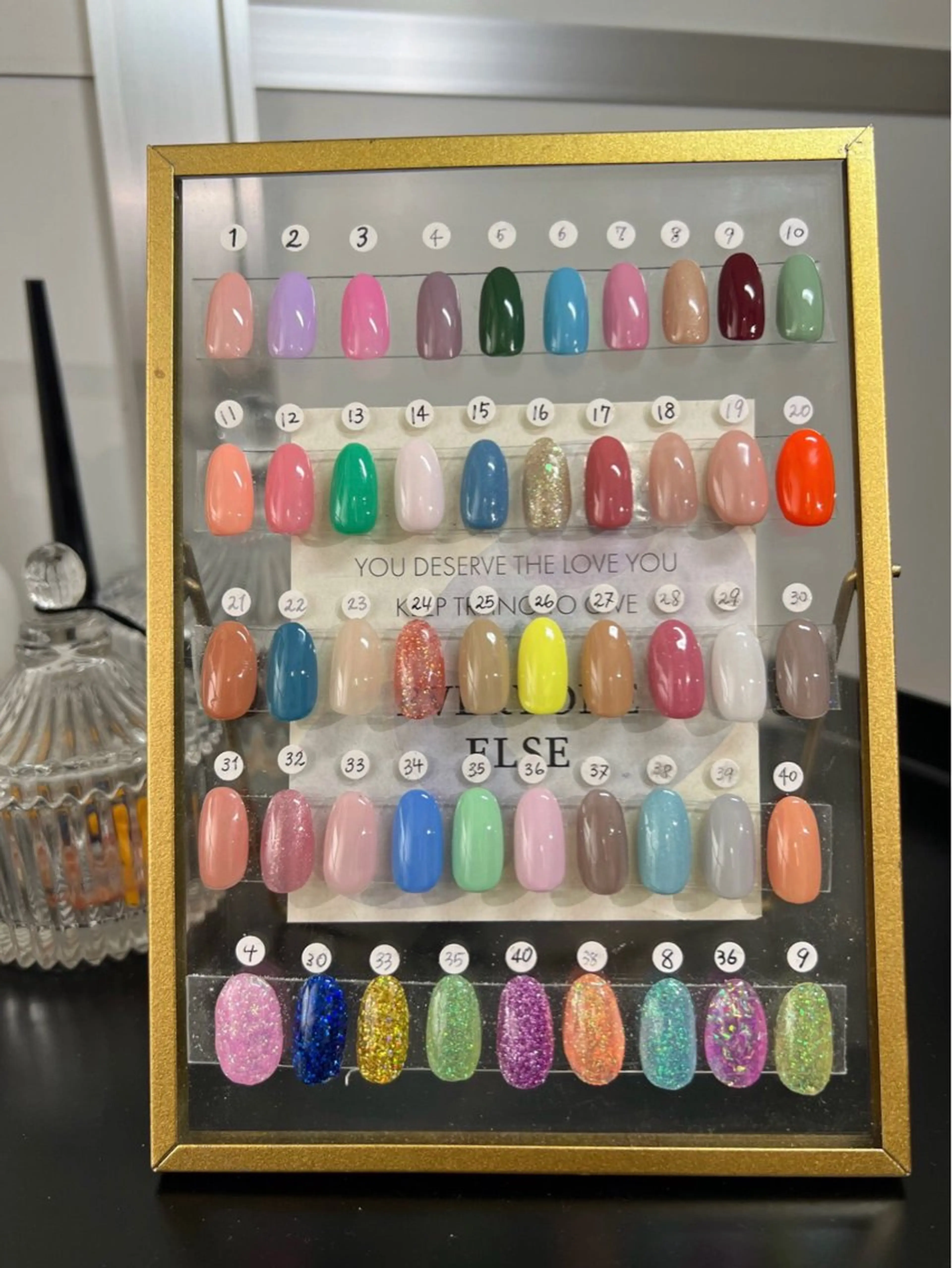 ミディアム ネイリストアカデミー 田中のネイルデザイン