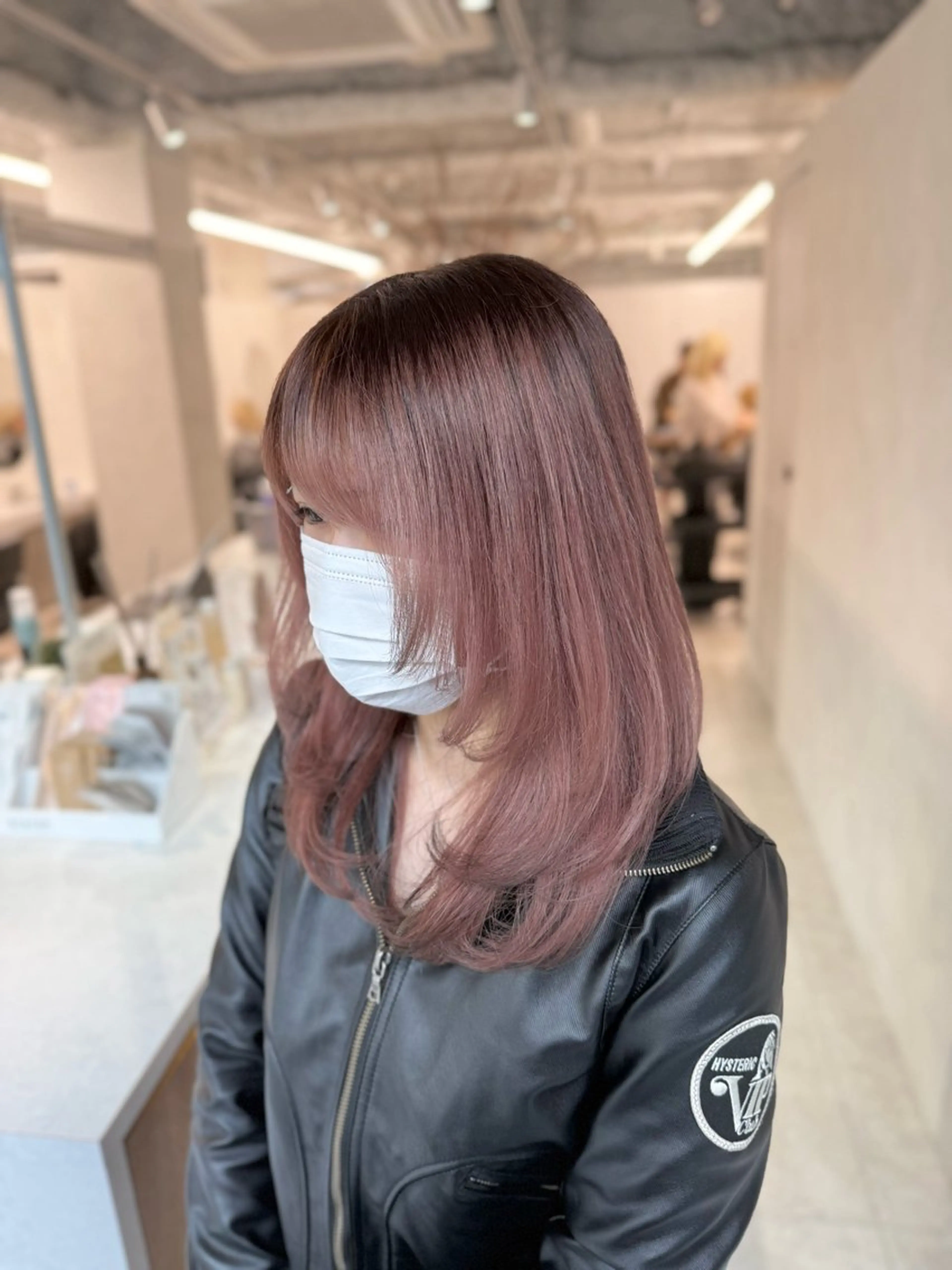 ミディアム 韓国風ヘア レイヤーカット 似合わせカット カット 森貝 洋亮のヘアスタイル