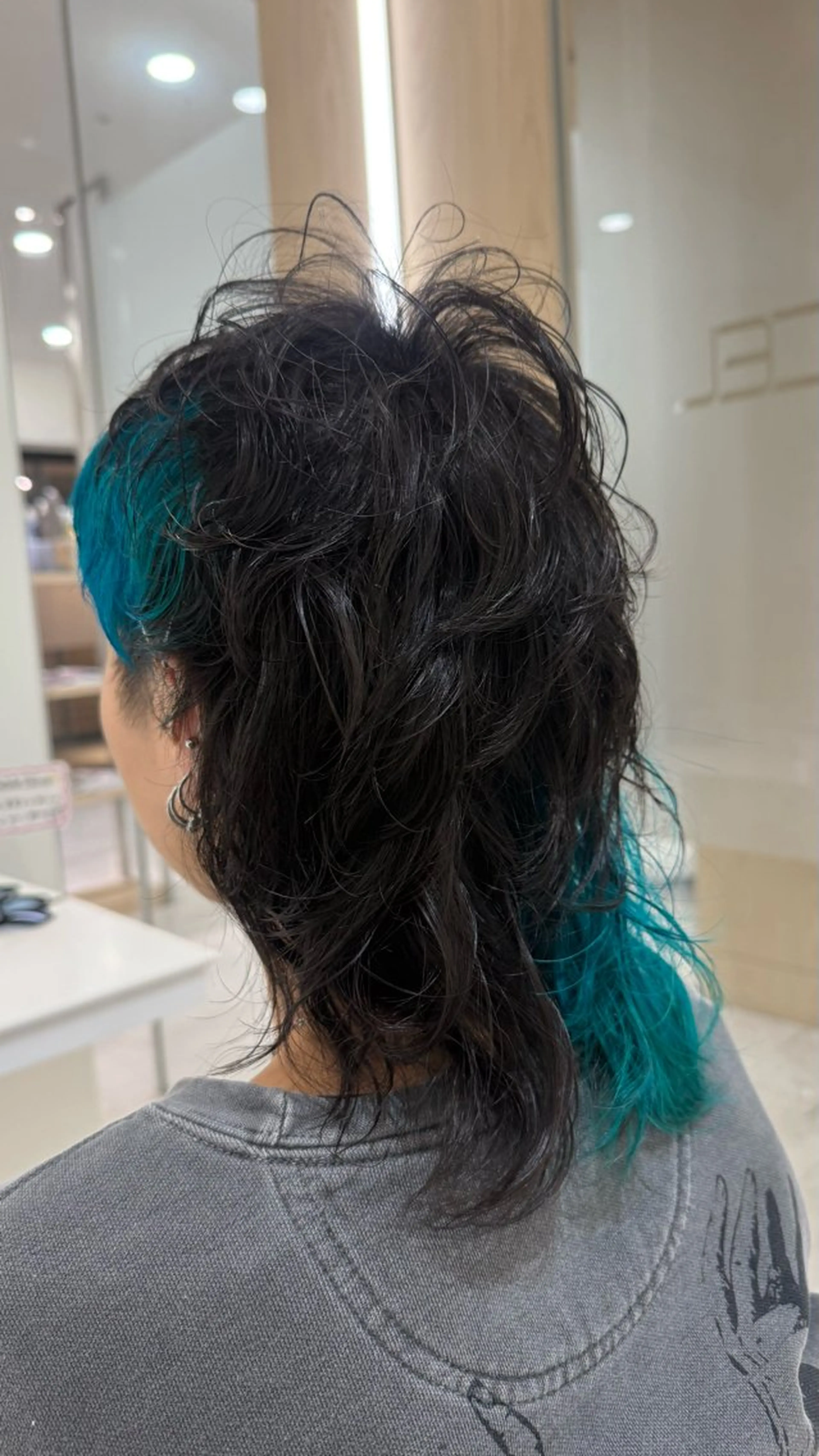 ショート カラー インナーカラー ウルフカット カット ヘアカラー SALOWIN二子玉川South店所属・🌼デザインカラー 🌼kumicoのヘアスタイル