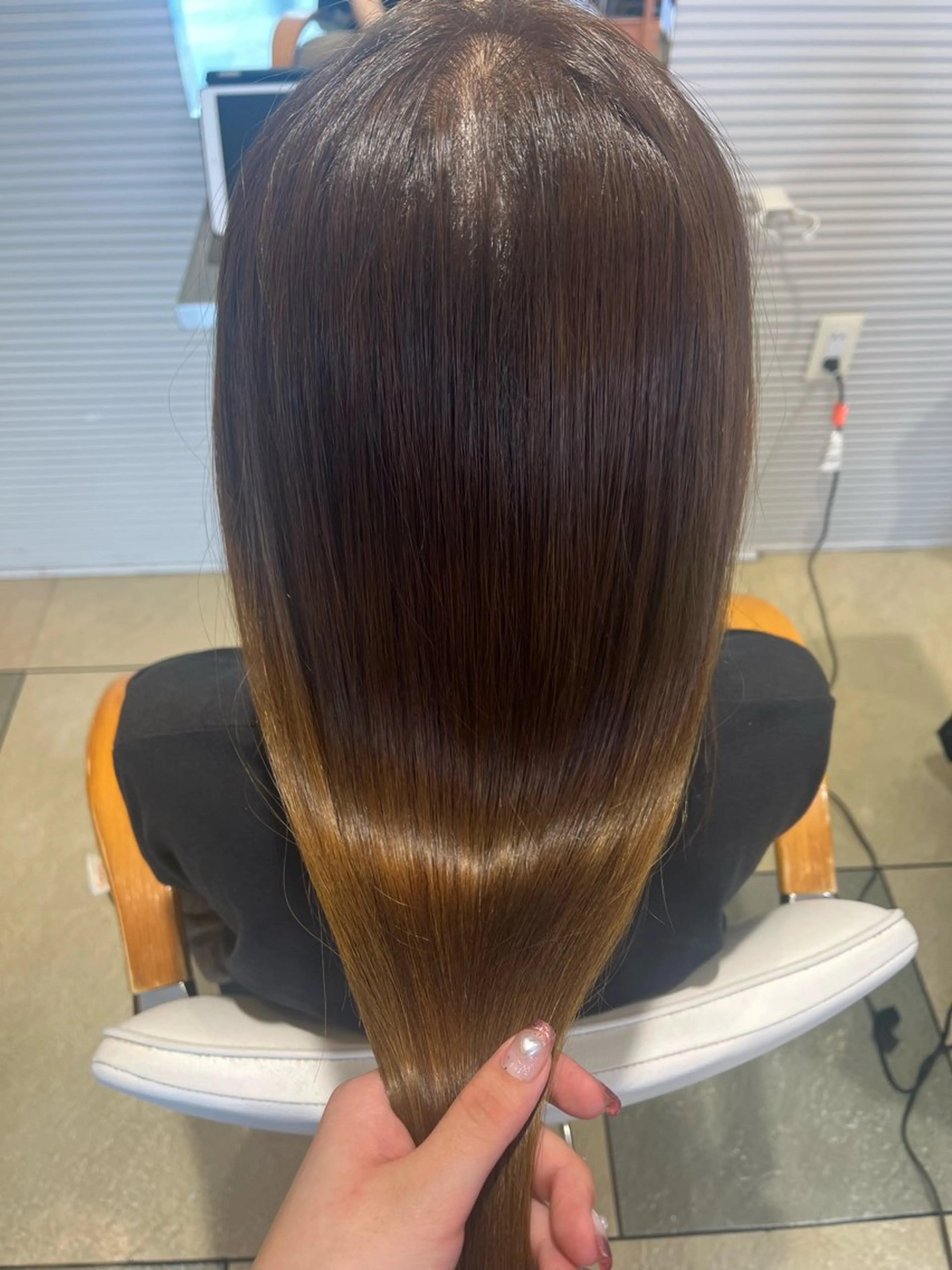 ロング カラー カット ヘアカラー トリートメント ベージュカラー⌇﻿ くびれヘア.𐙚心音のヘアスタイル