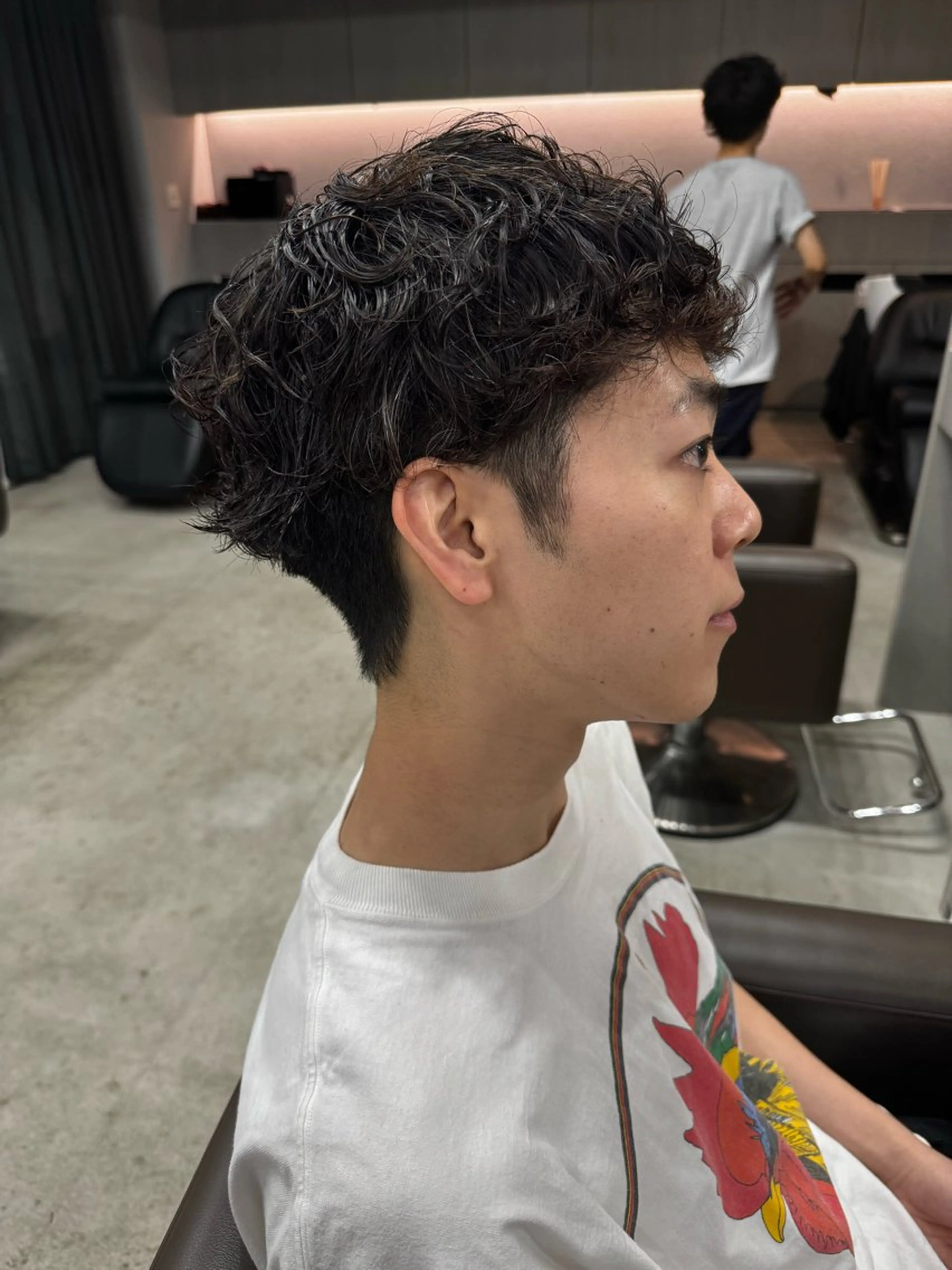 ショート パーマ メンズ 吉田一輝 外国人パーマのヘアスタイル