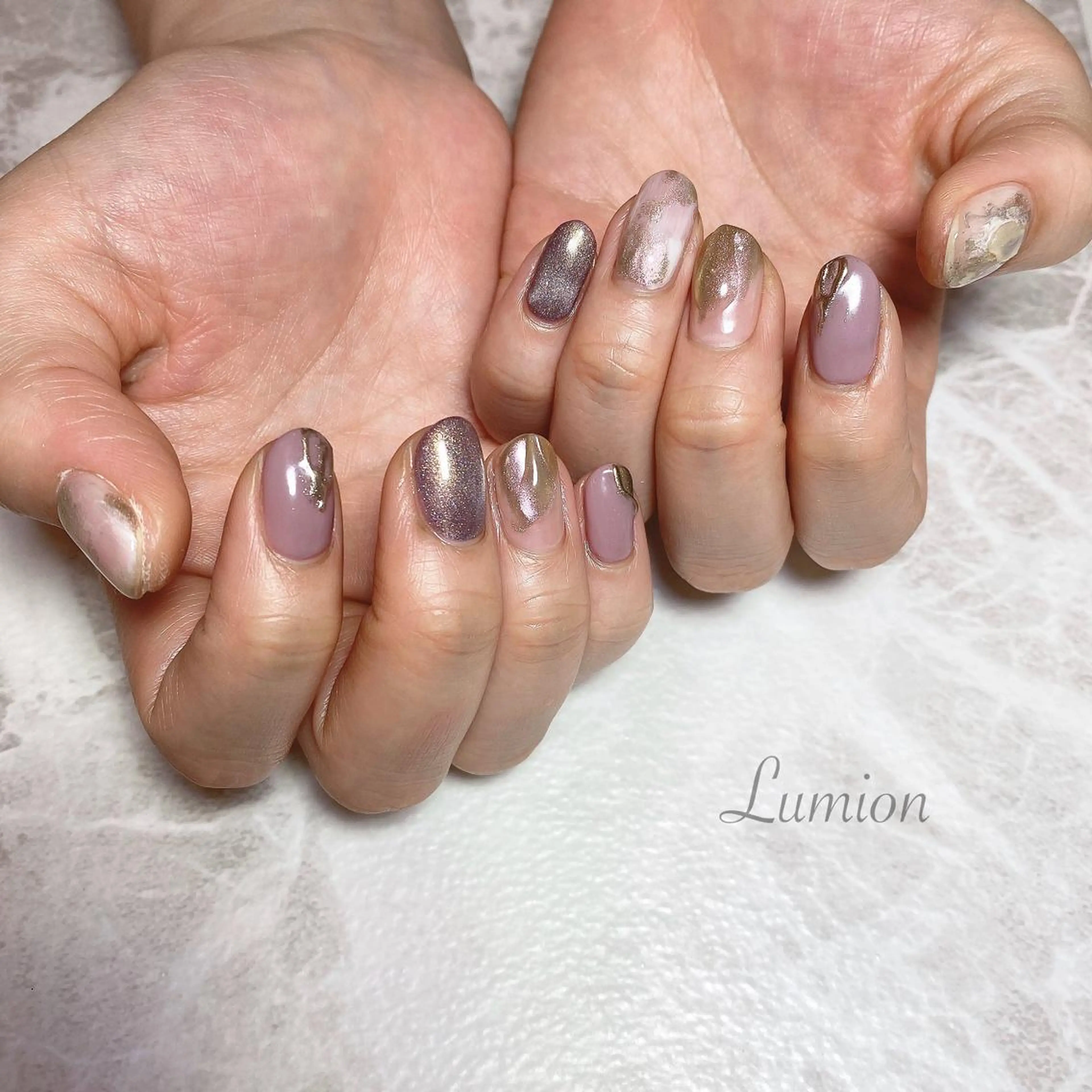 ネイル ニュアンスネイル パープル ハンドネイル 菊地 美沙斗のネイルデザイン